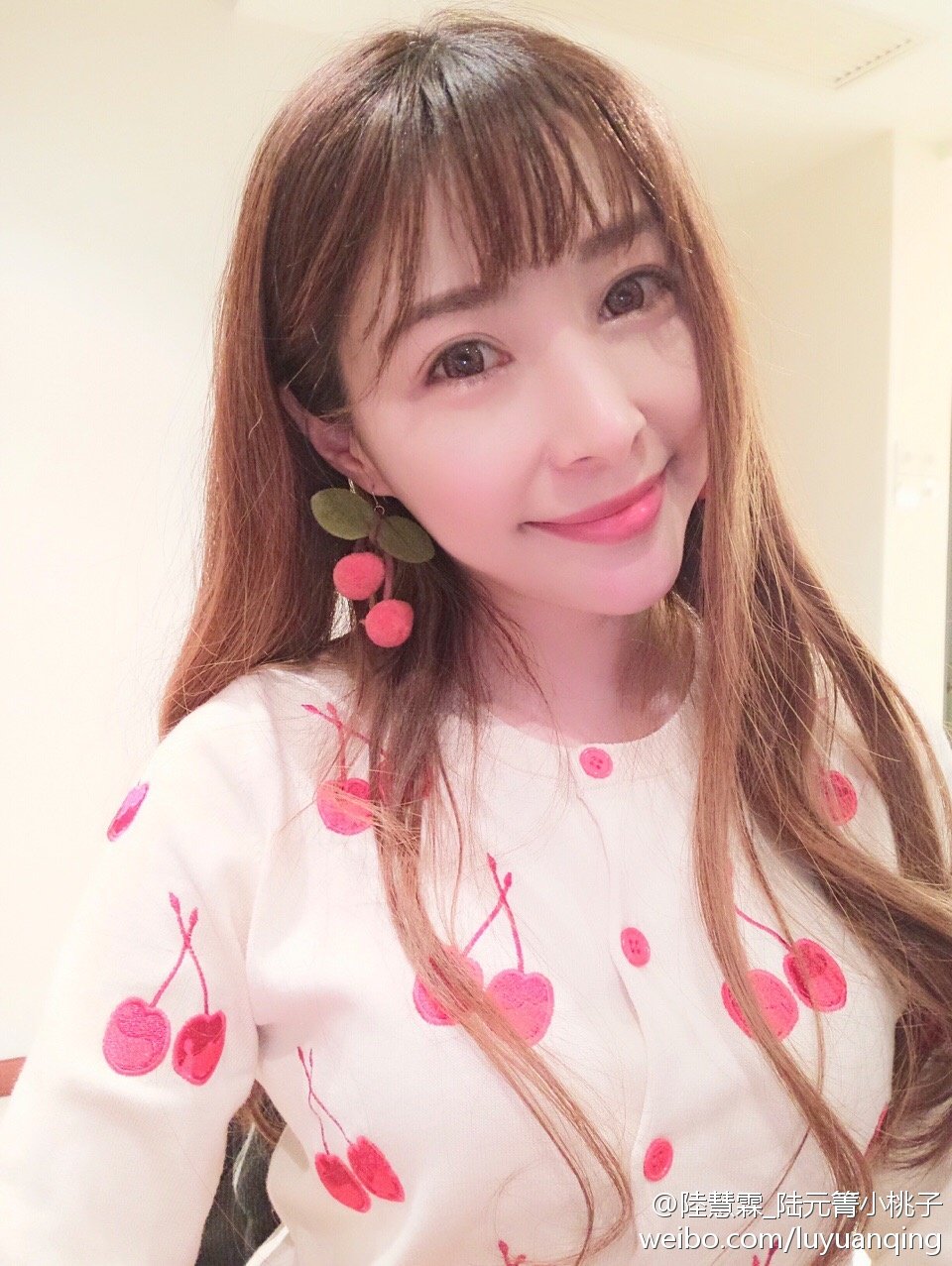 陸慧霖(陆元箐)- 氧气美女微博私房照