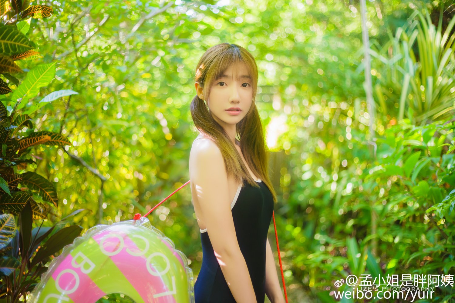 孟晓蓉Yuri- “元老级”的ShowGirl最抢眼写真