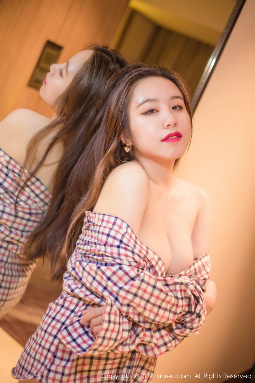 吃白菜的vi菜菜 浴室唯美系写真