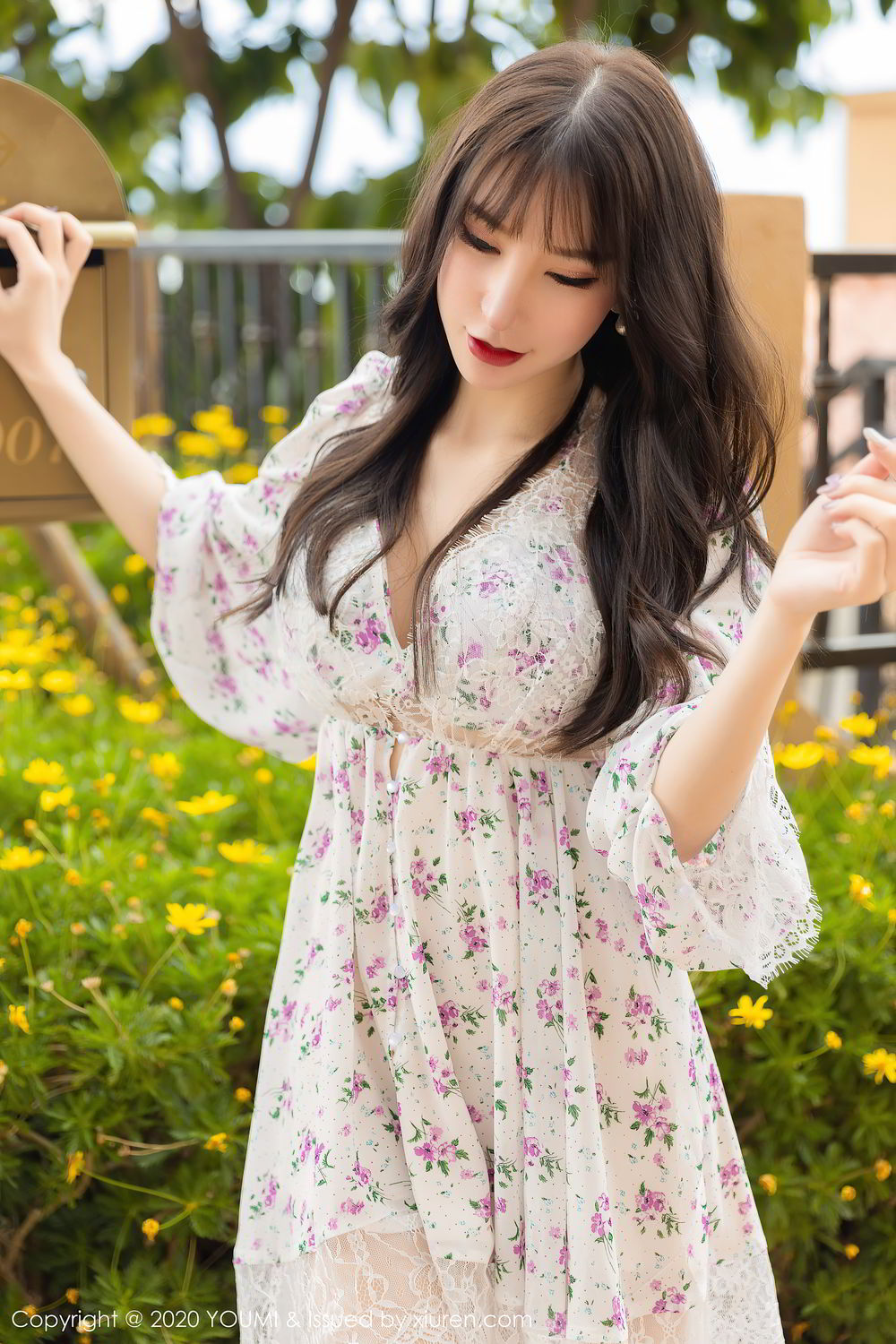 [YOUMI]高清写真图 2020.08.04 VOL.500 周于希Sandy