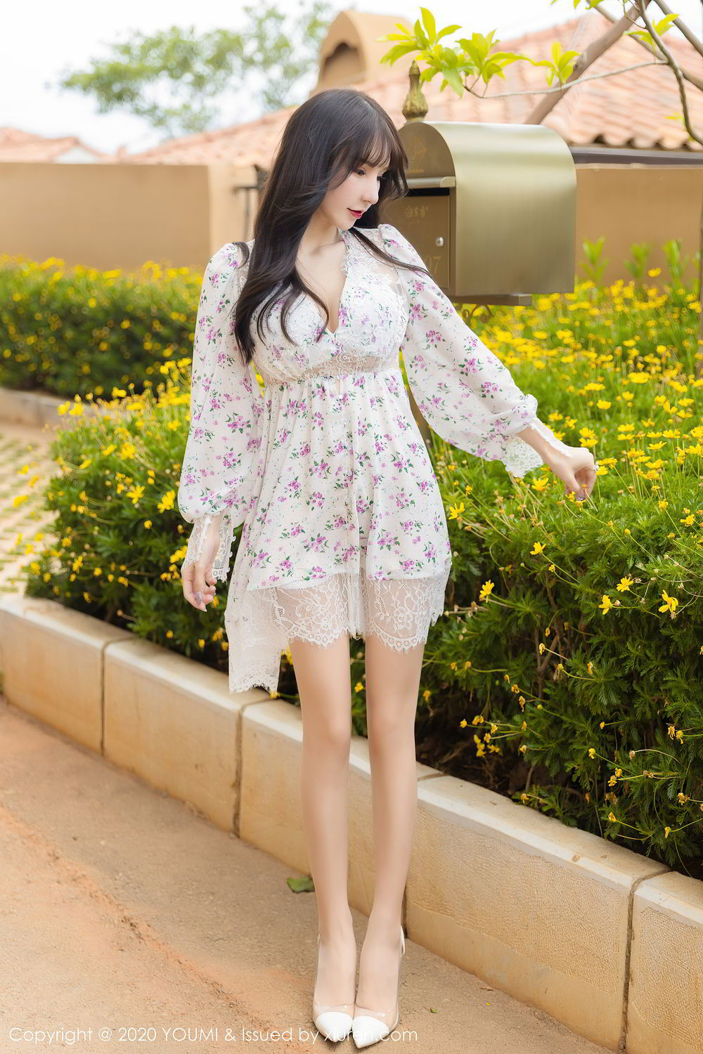[YOUMI]高清写真图 2020.08.04 VOL.500 周于希Sandy