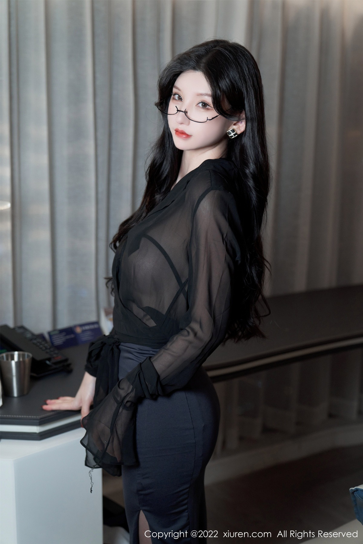 [XiuRen]高清写真图 2022.11.25 No.5914 周于希Sally 黑丝美臀
