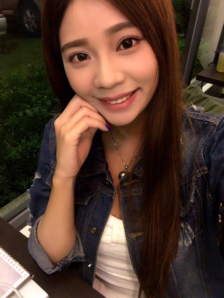 瑞秋Rachel- 32D辣妹私房照