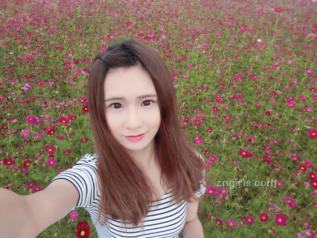 超萌清纯正妹许纹毓 无辜迷人笑容最吸睛