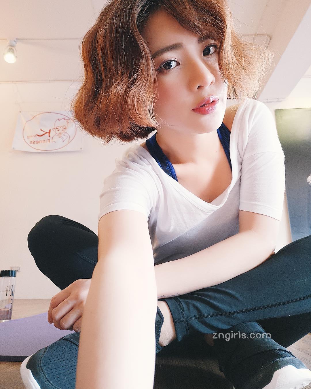 台湾美妆博主田以熙 身材饱满的小只马美人