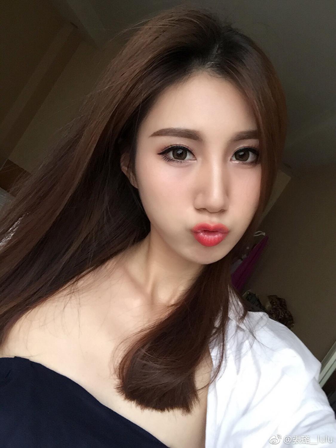 长腿美女张璐lulu 微博气质私房照