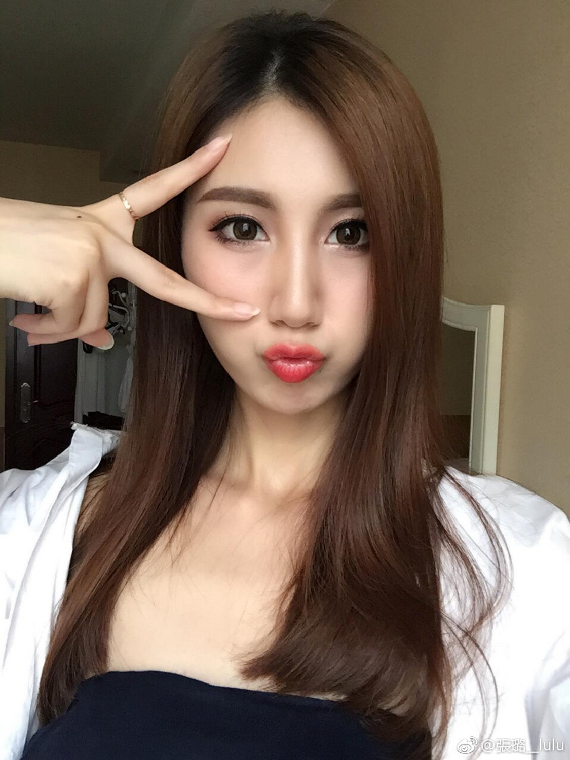 长腿美女张璐lulu 微博气质私房照