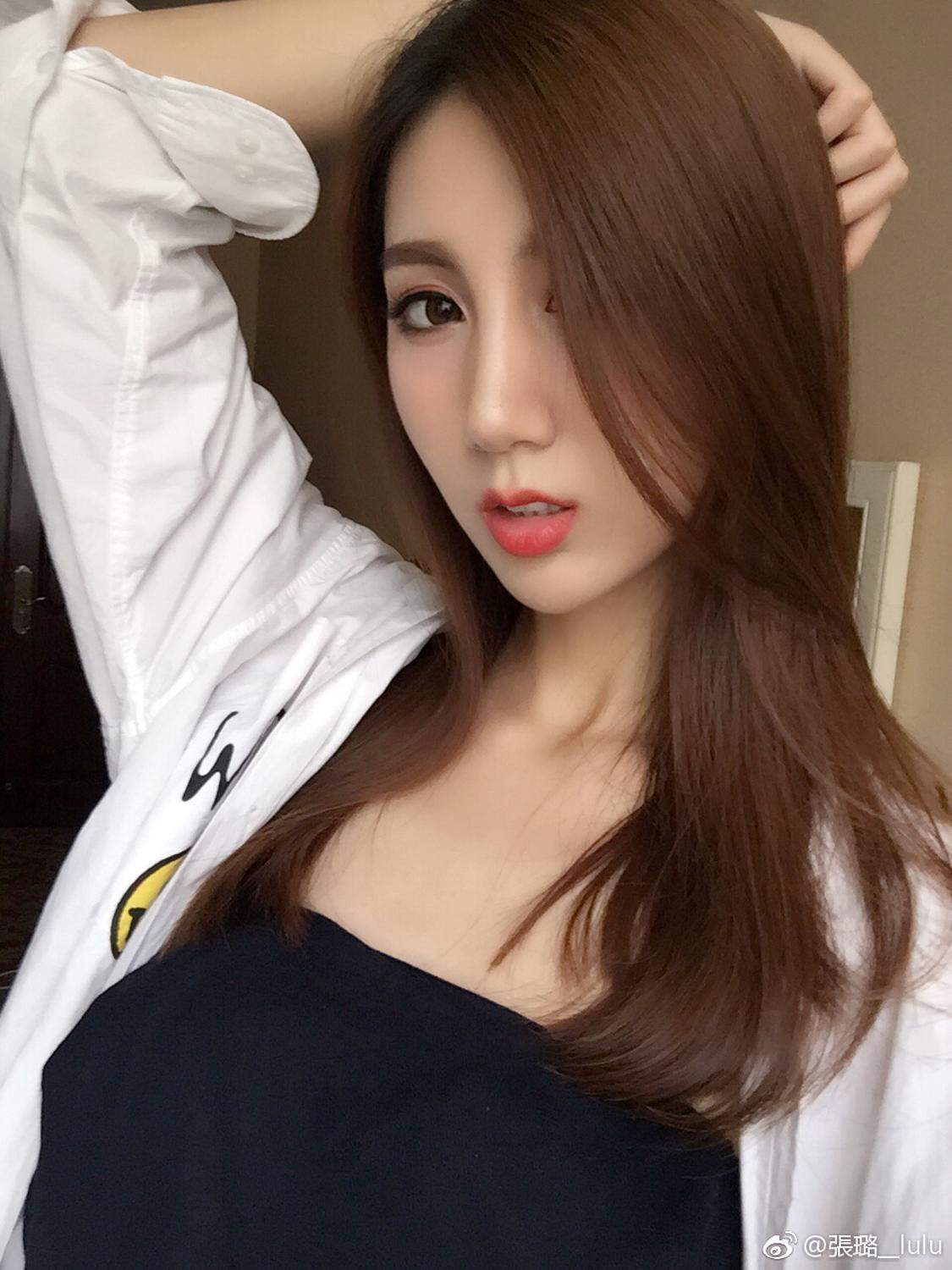 长腿美女张璐lulu 微博气质私房照