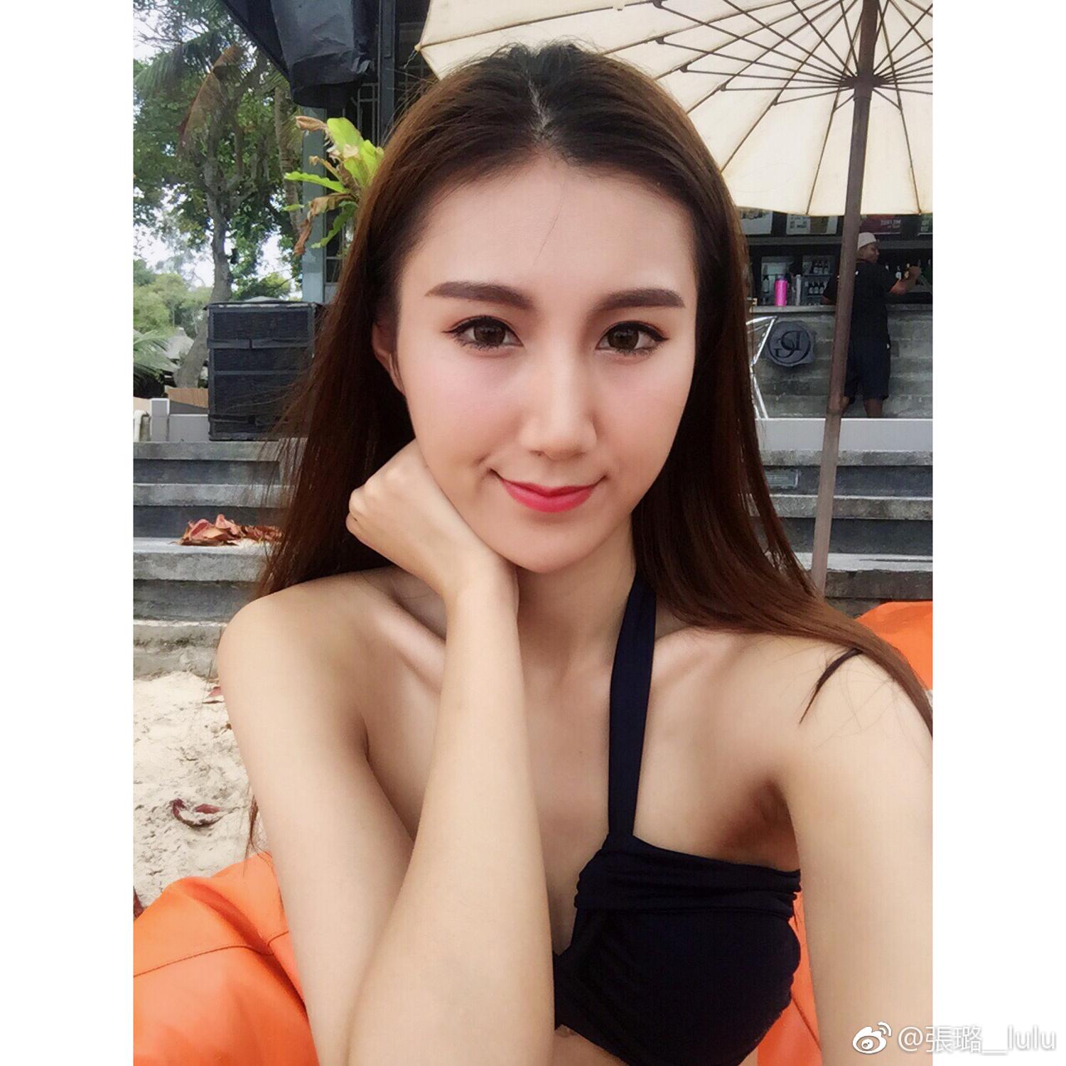 长腿美女张璐lulu 微博气质私房照