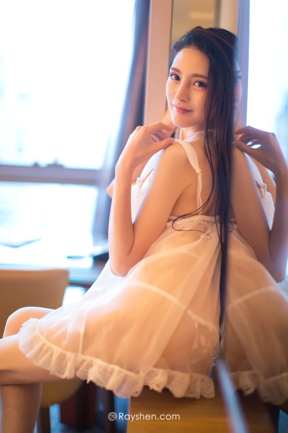 骨感美人许思恩 半透睡衣的诱惑