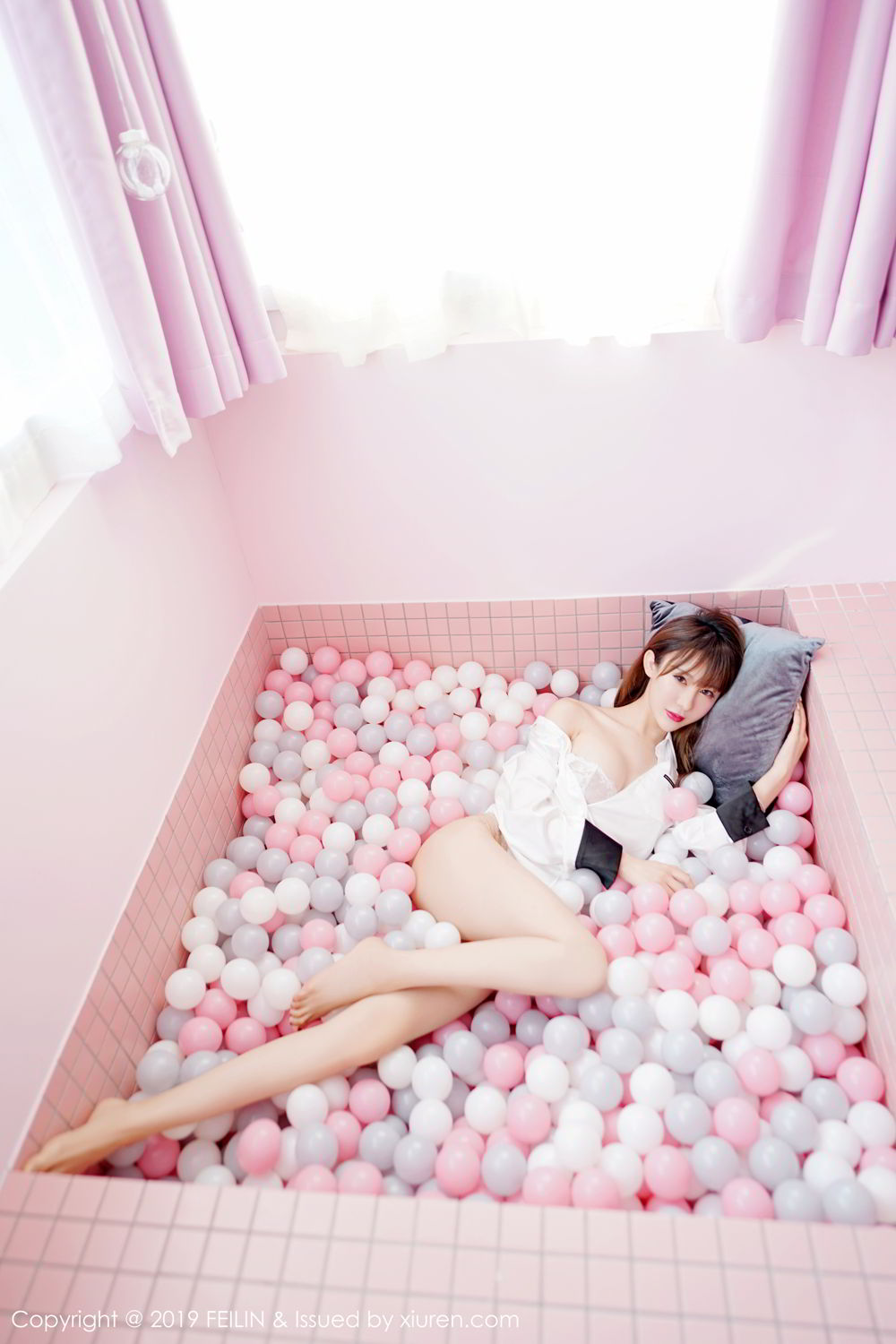[FEILIN]高清写真图 2019.11.11 VOL.214 程梓
