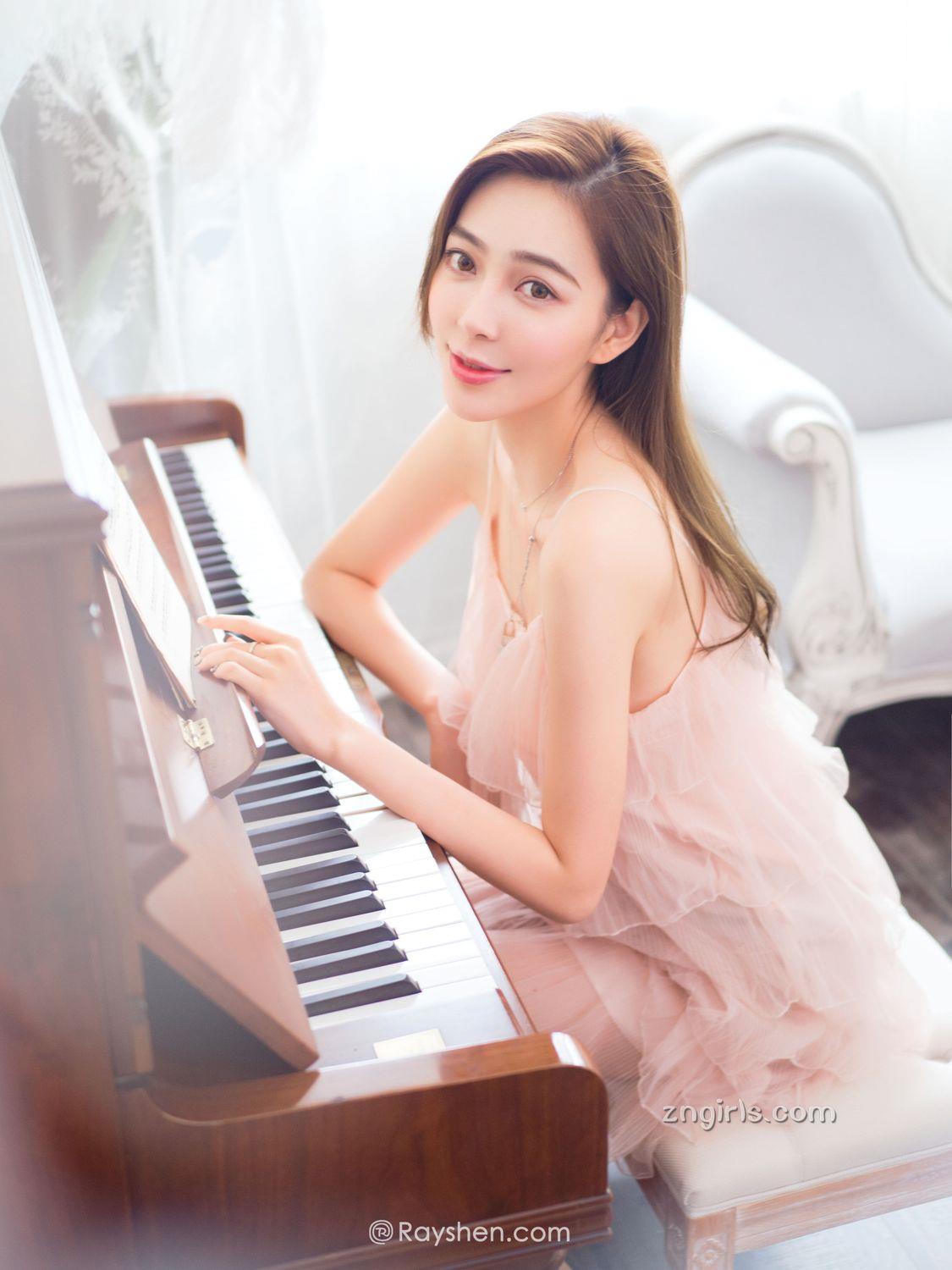 王琳- 气质模特唯美写真