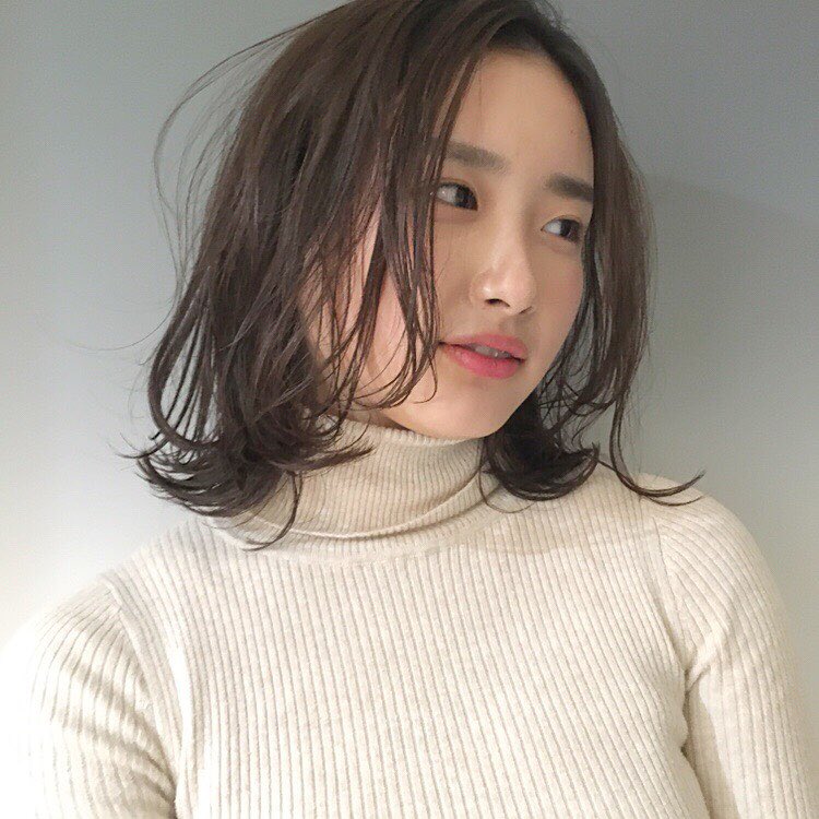 安倍乙- 激似石原里美的美女私房照