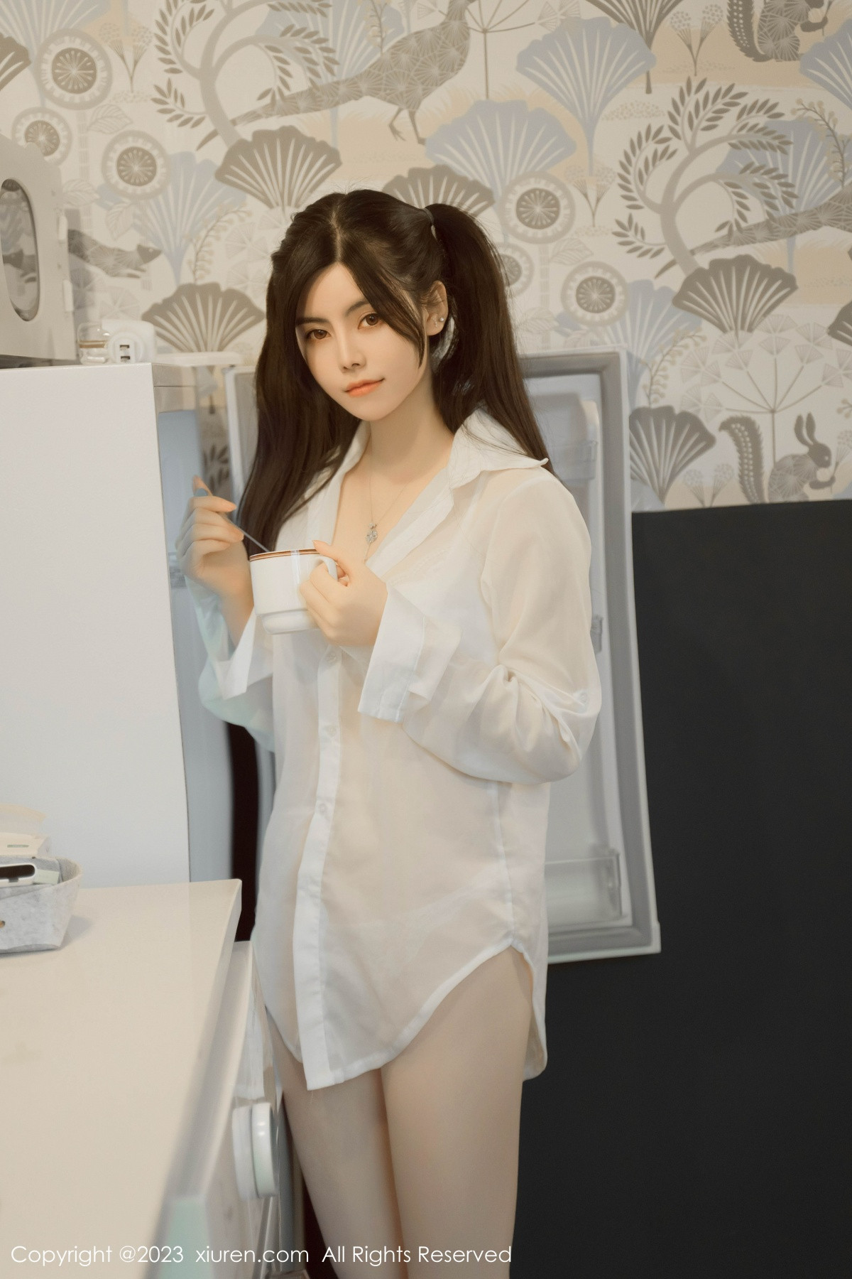 [XiuRen]高清写真图 2023.06.12 No.6896 白甜 丰腴美臀