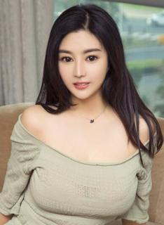 张秒秒
