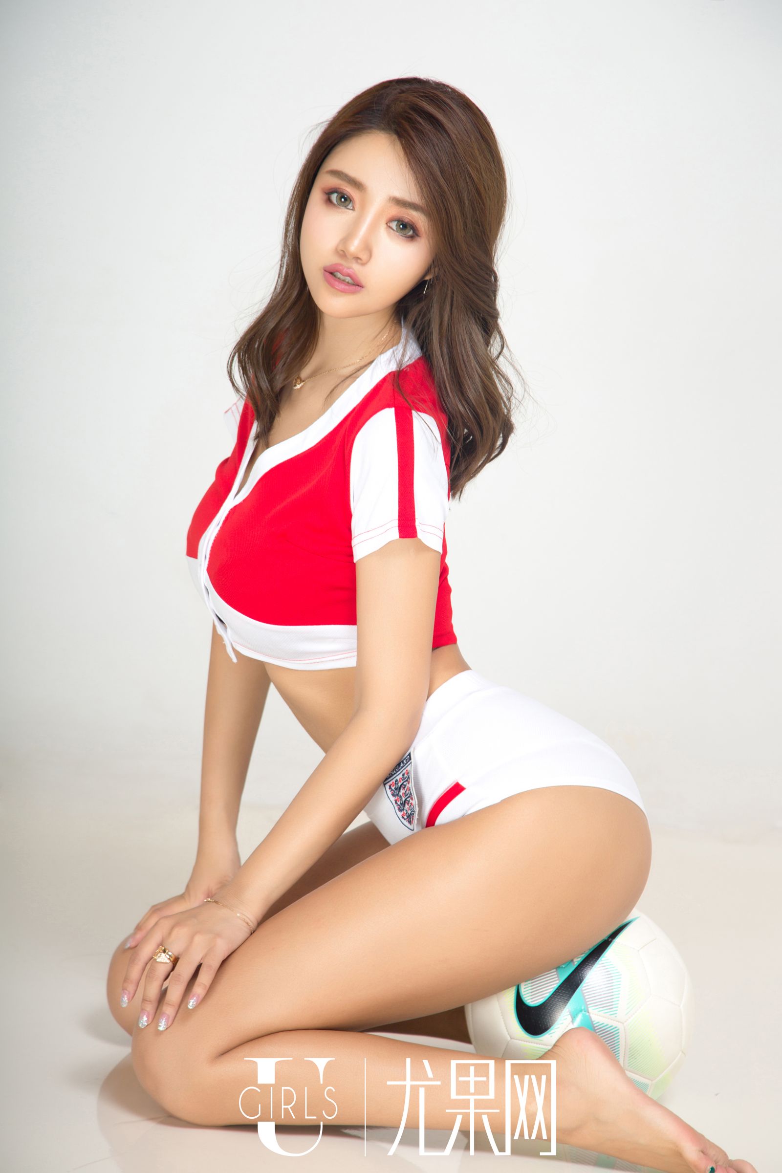 女神Gaia的热辐射 小麦肤色再辣一夏