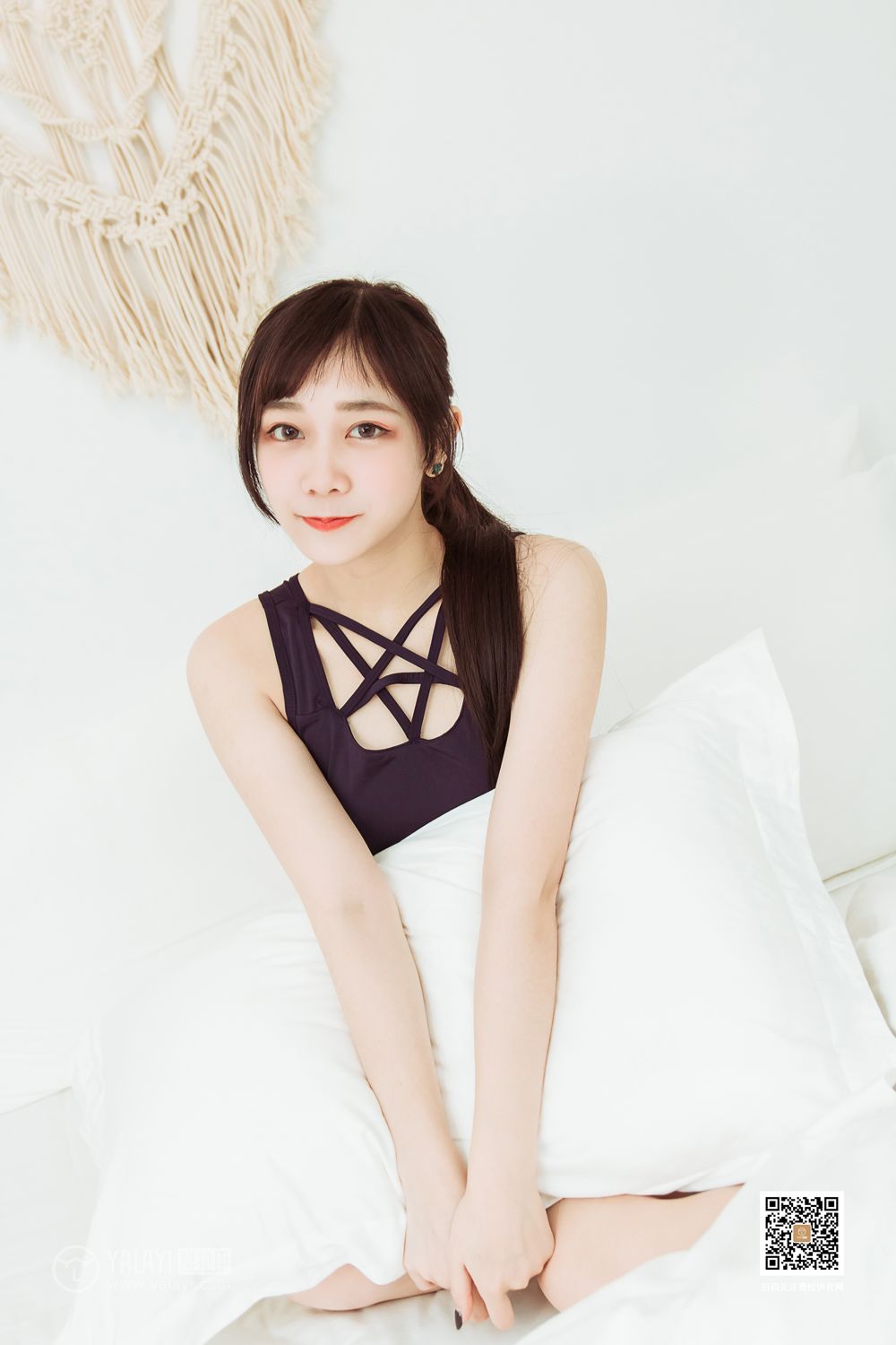 [YALAYI雅拉伊]高清写真图 2019.08.12 No.367 独宠娇妻 夜夜
