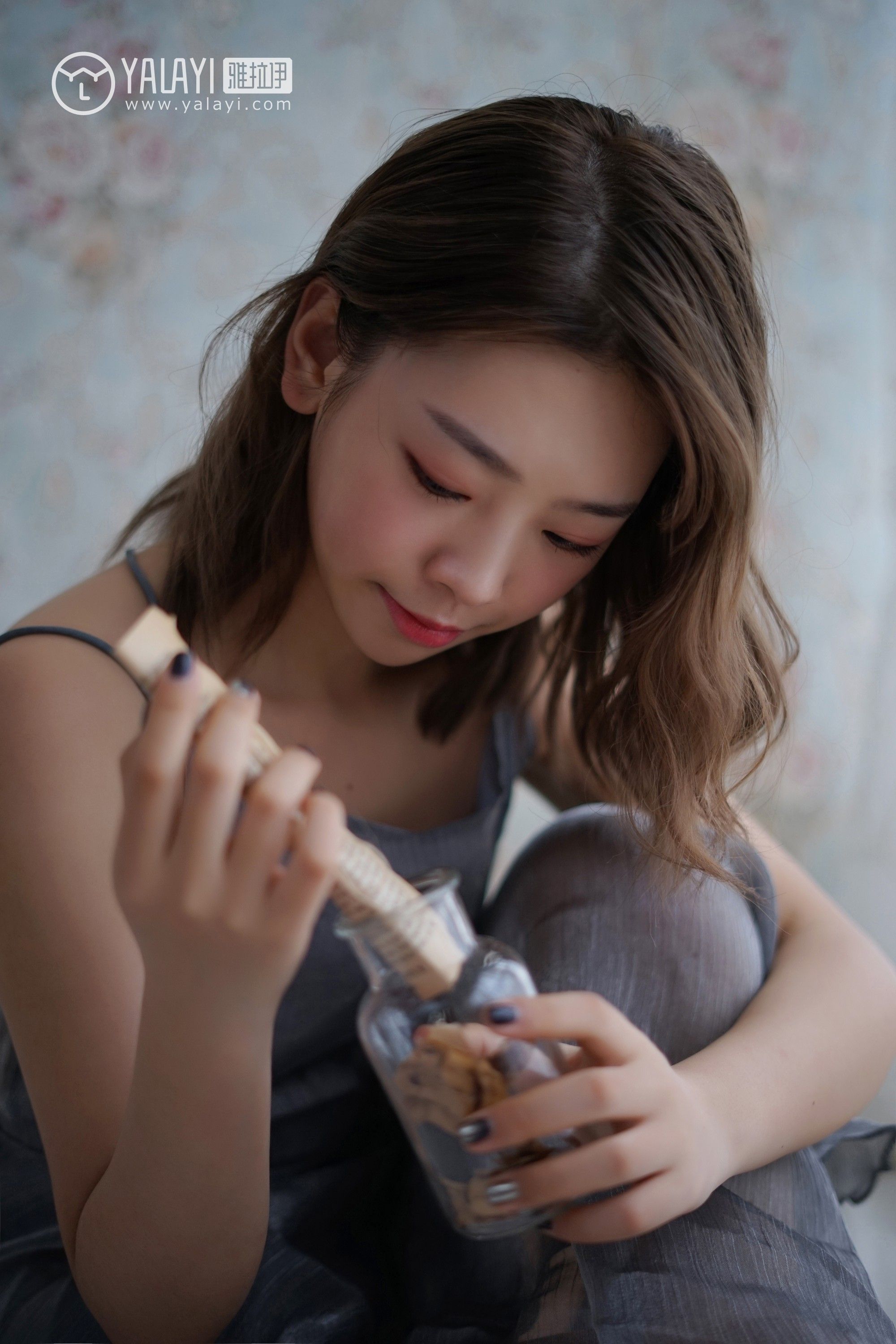 [YALAYI]高清写真图雅拉伊 2019.03.13 No.057 信 严冰冰