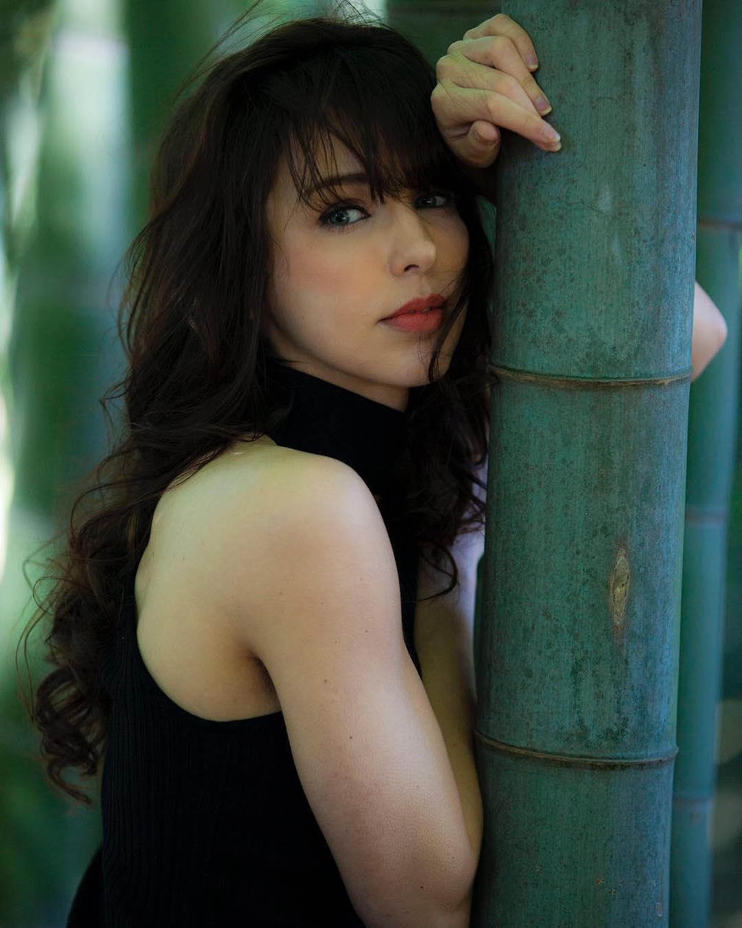 Stefanie Joosten- 荷兰美人私房照