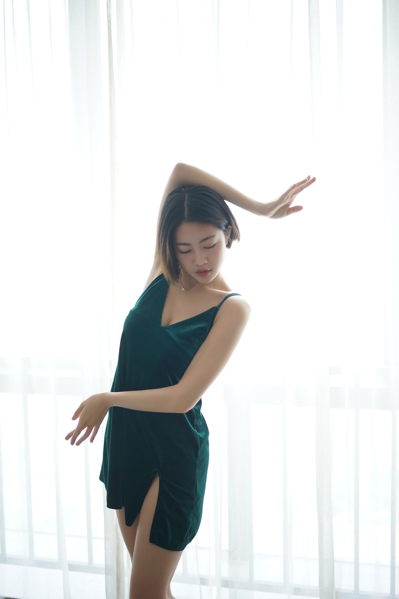 [YALAYI雅拉伊]高清写真图2018.11.20 No.126 舞寂 肖萧
