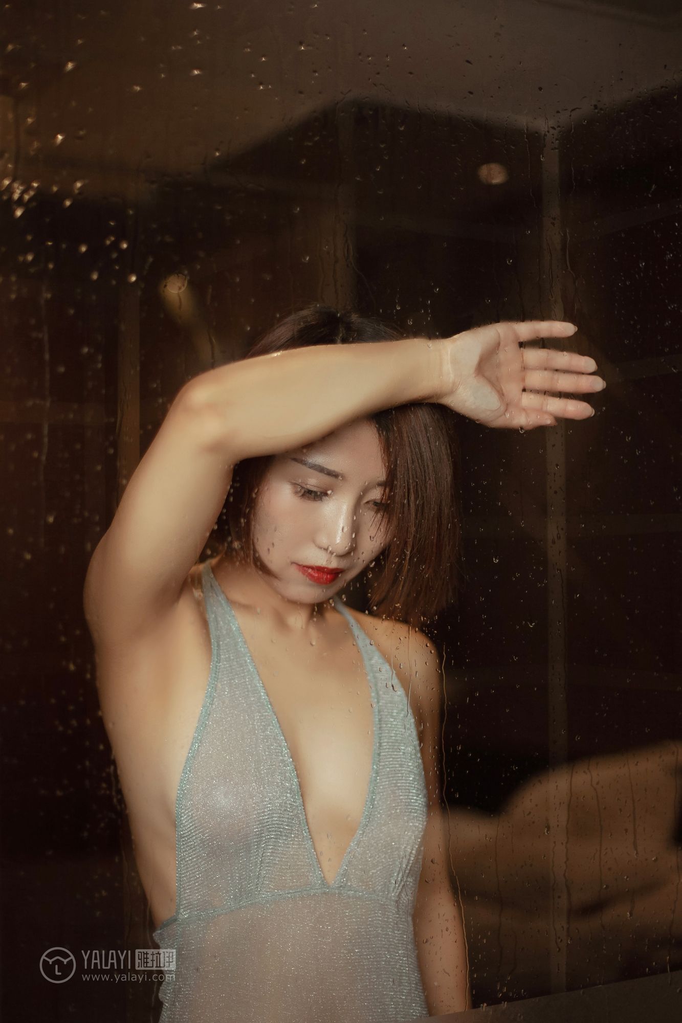 [YALAYI雅拉伊]高清写真图2018.12.14 No.144 浴湿不挂 嫣然