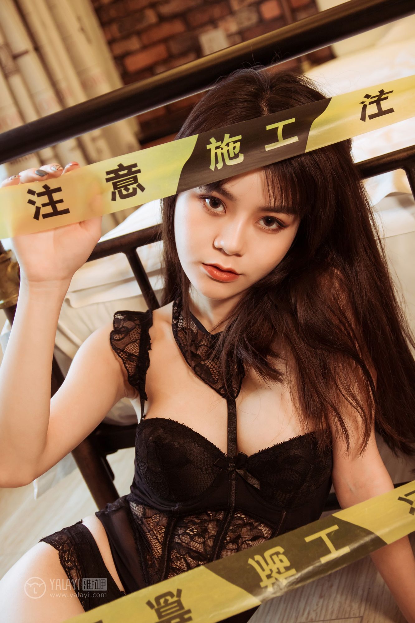 [YALAYI雅拉伊]高清写真图 2018.12.21 No.149 违禁 蓉蓉