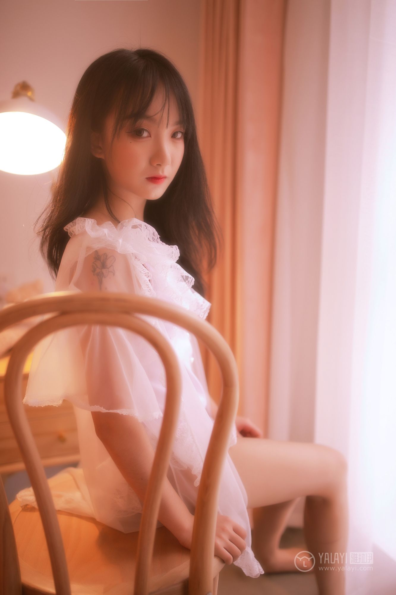 [YALAYI雅拉伊]高清写真图 2019.01.04 No.160 薄紗少女 夏夏