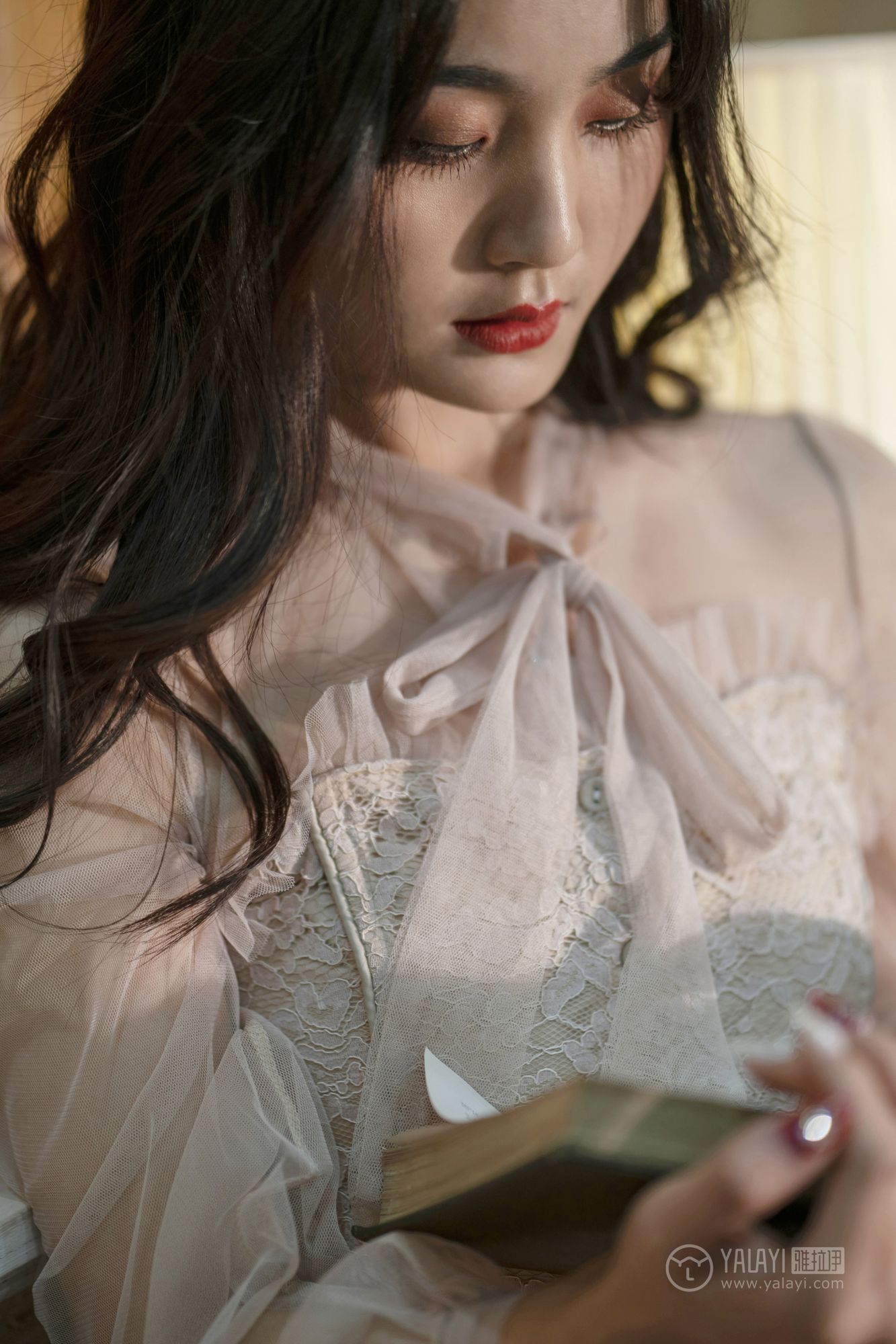 [YALAYI雅拉伊]高清写真图 2019.03.28 No.227 蓝月 项兴咏