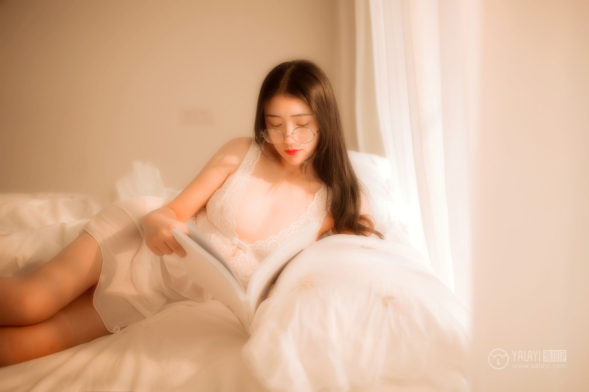 [YALAYI雅拉伊]高清写真图 2019.03.11 No.208 闺房 水月沙子