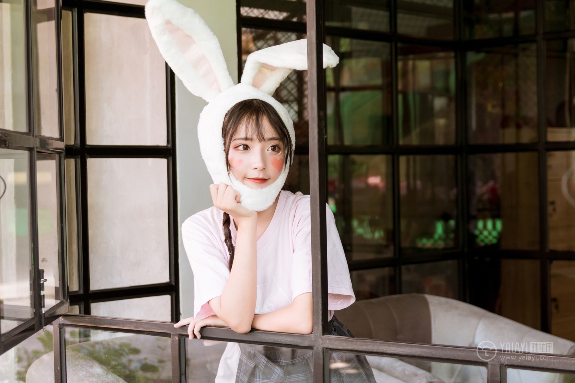 [YALAYI雅拉伊]高清写真图 2019.04.20 No.251 小兔子乖乖 阿橙