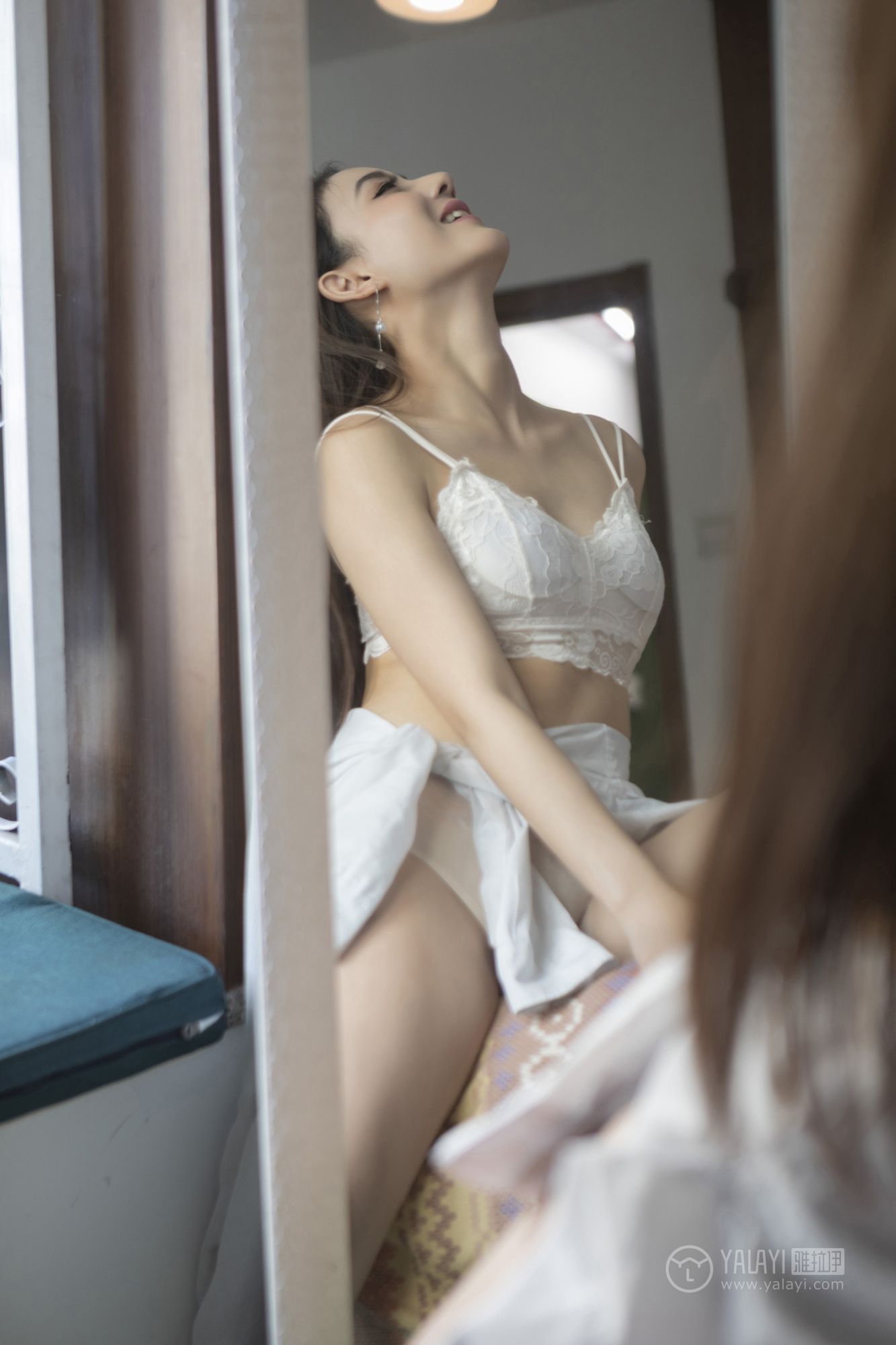 [YALAYI雅拉伊]高清写真图 2019.04.21 No.252 白蔷薇 徐雅熙