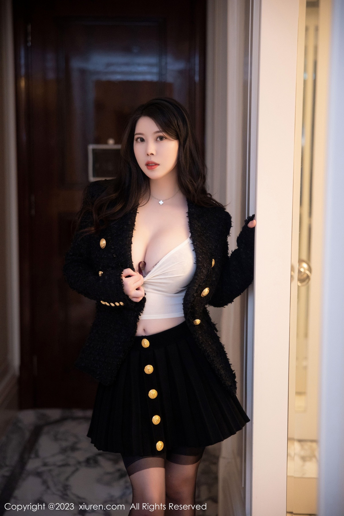 [XiuRen]高清写真图 2023.01.17 No.6147 白茹雪 黑丝美臀