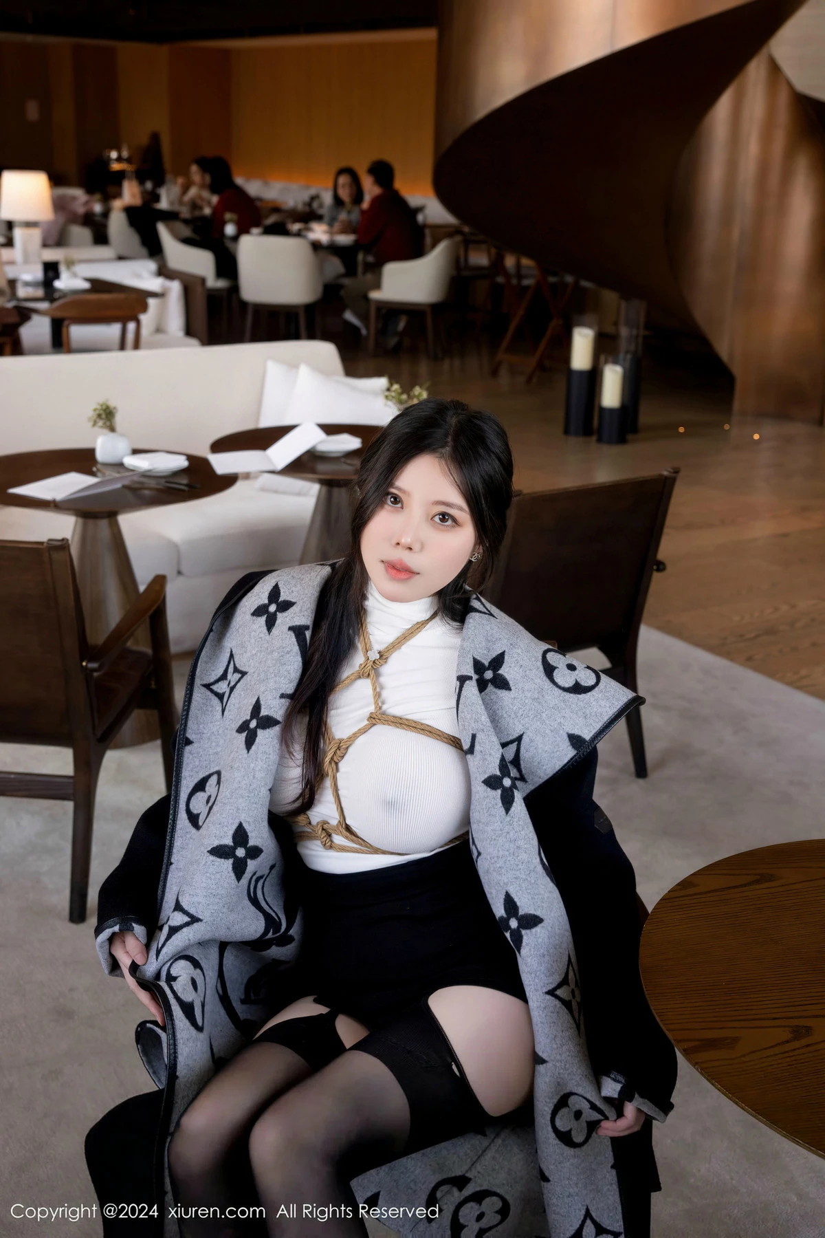 [XiuRen]高清写真图 2024.04.15 No.8390 白茹雪 黑丝性感