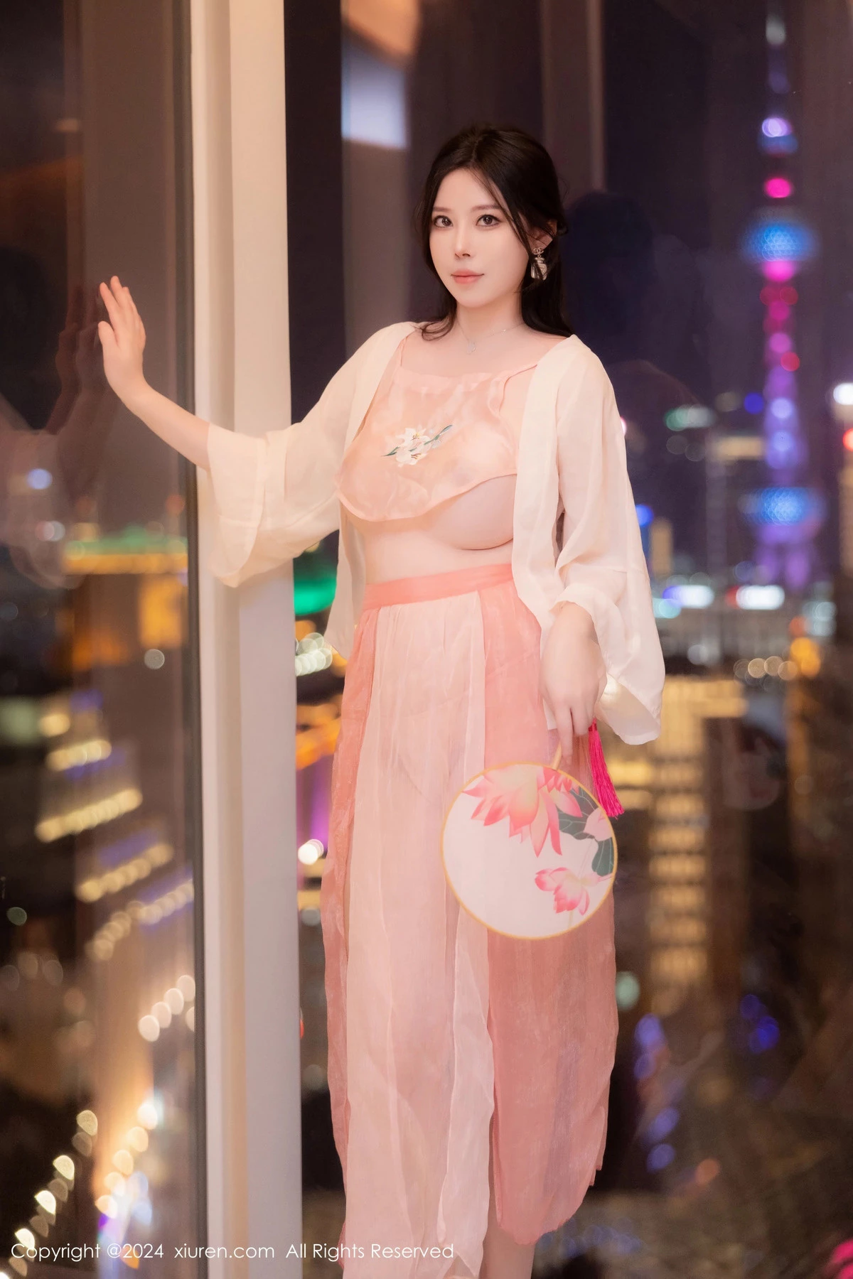 [XiuRen]高清写真图 2024.05.08 No.8503 白茹雪abby 美腿性感