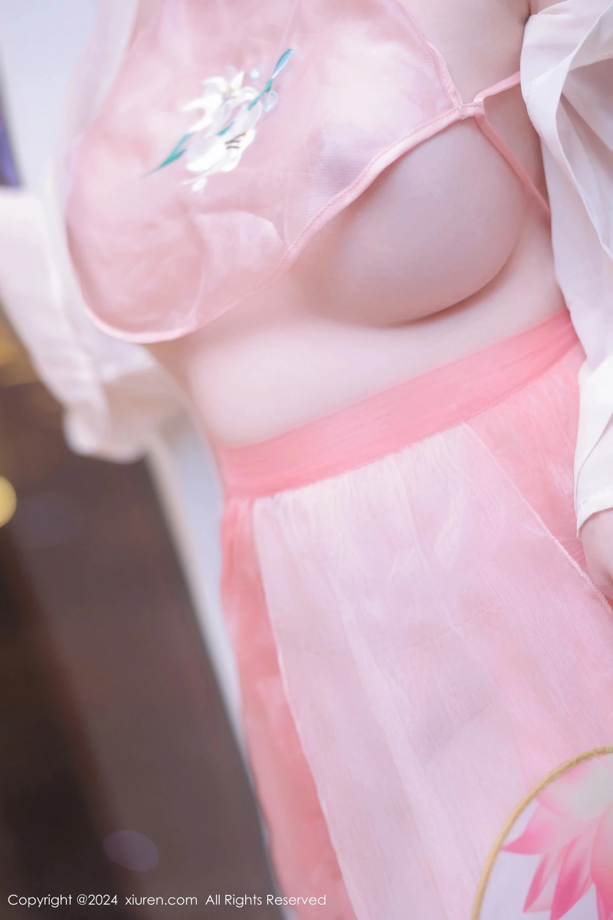 [XiuRen]高清写真图 2024.05.08 No.8503 白茹雪abby 美腿性感