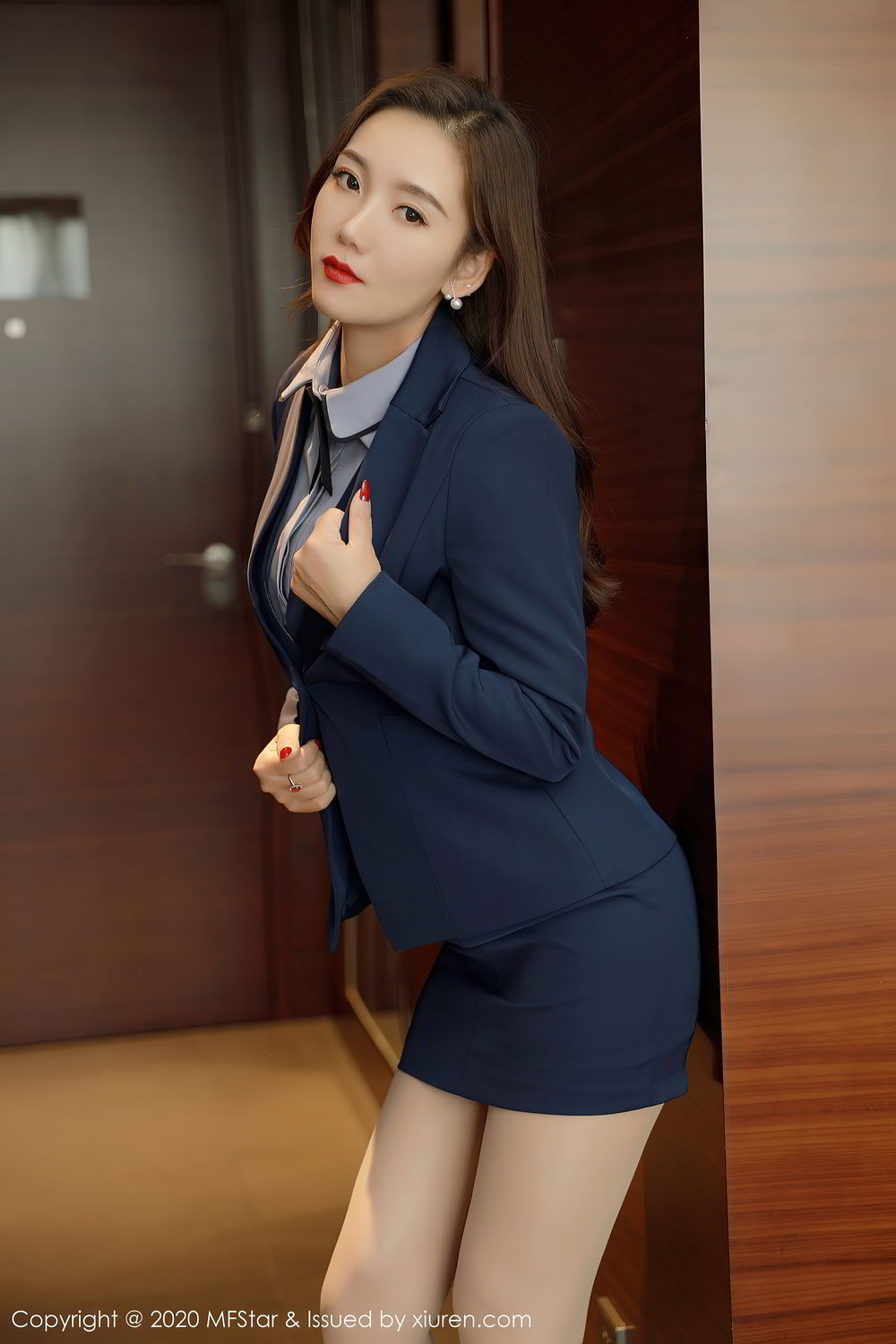 [MFStar]高清写真图 2020.12.16 VOL.425 艾静香