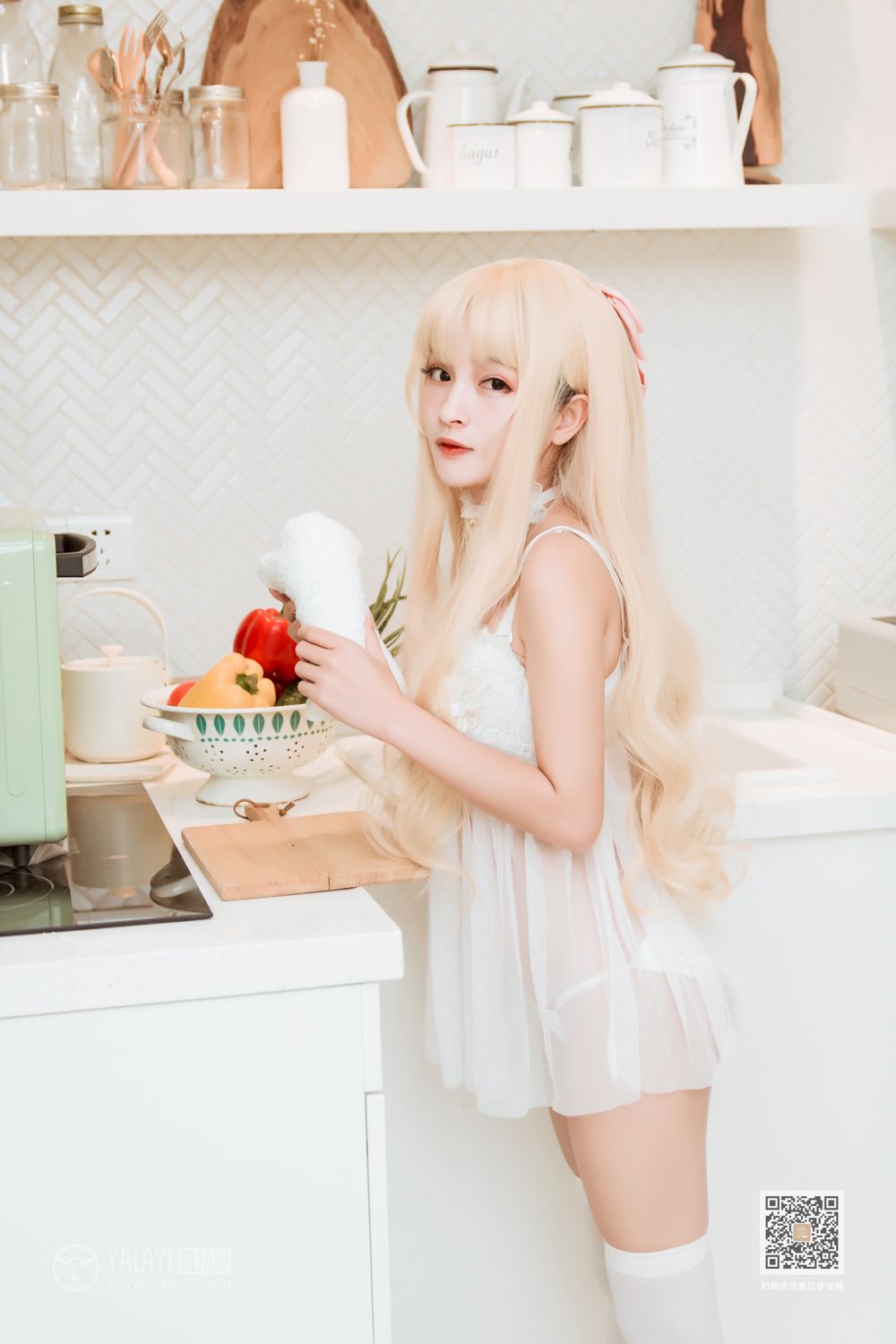 [YALAYI雅拉伊]高清写真图 2019.10.09 Vol.425 异世界少女 艾丽