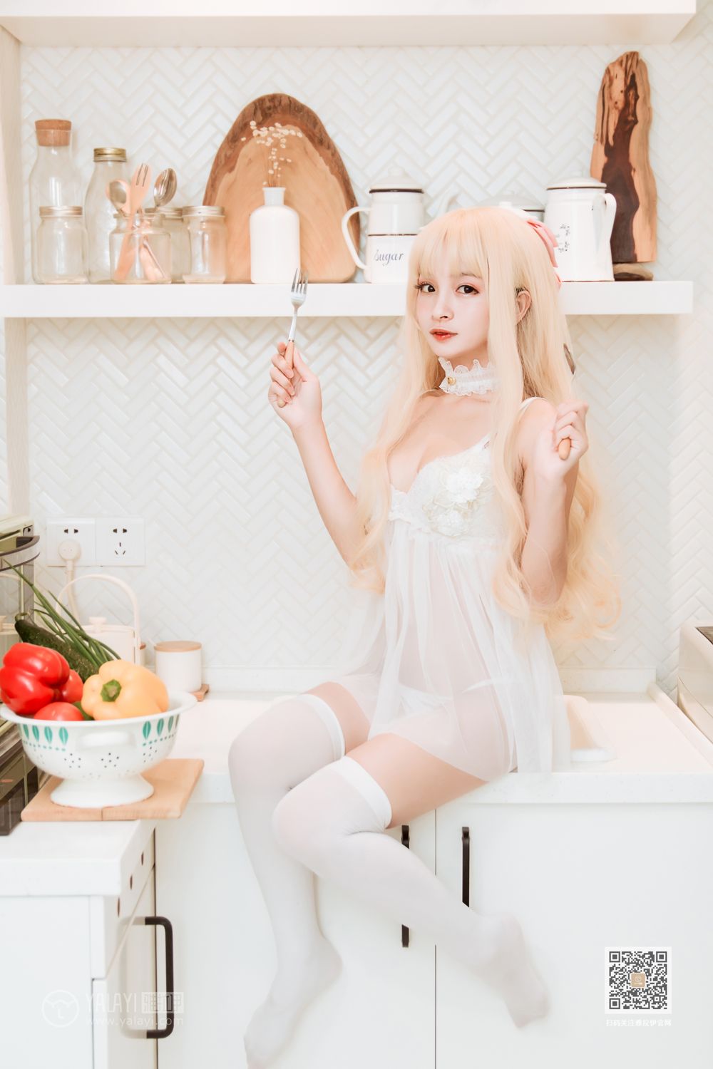 [YALAYI雅拉伊]高清写真图 2019.10.09 Vol.425 异世界少女 艾丽