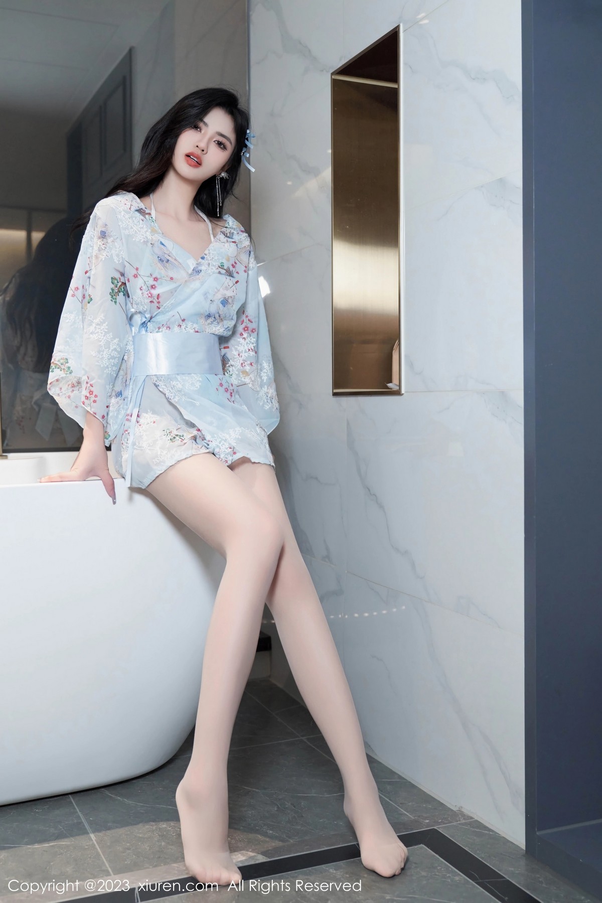 [XiuRen]高清写真图 2023.06.15 No.6924 浅浅Danny 丝袜美腿