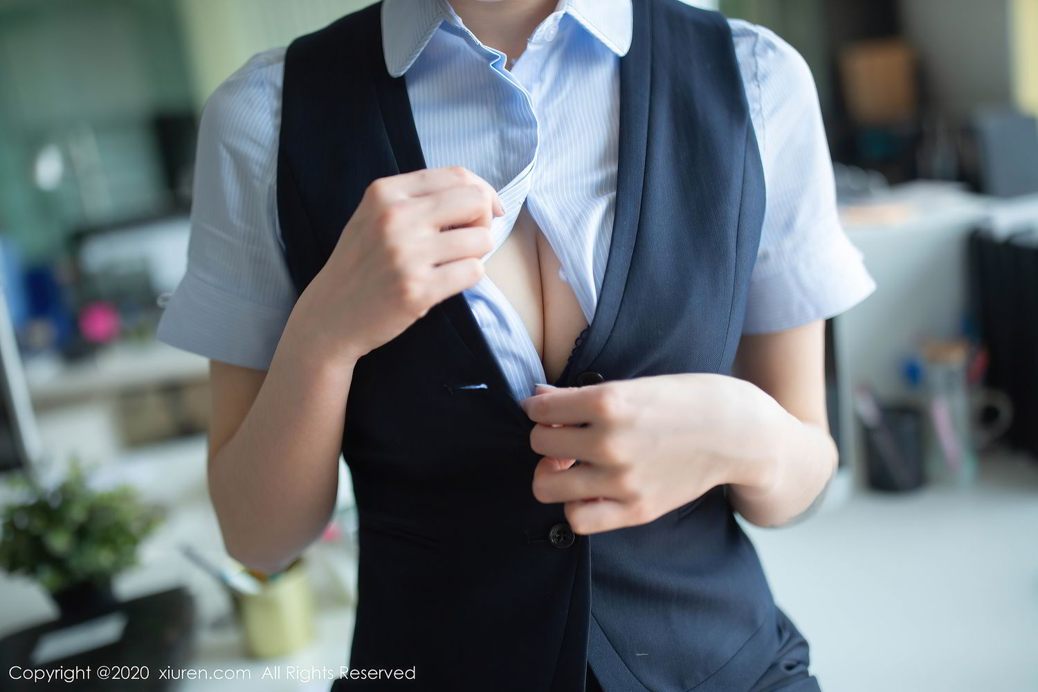 [XiuRen]高清写真图 2020.08.03 No.2398 安然Maleah