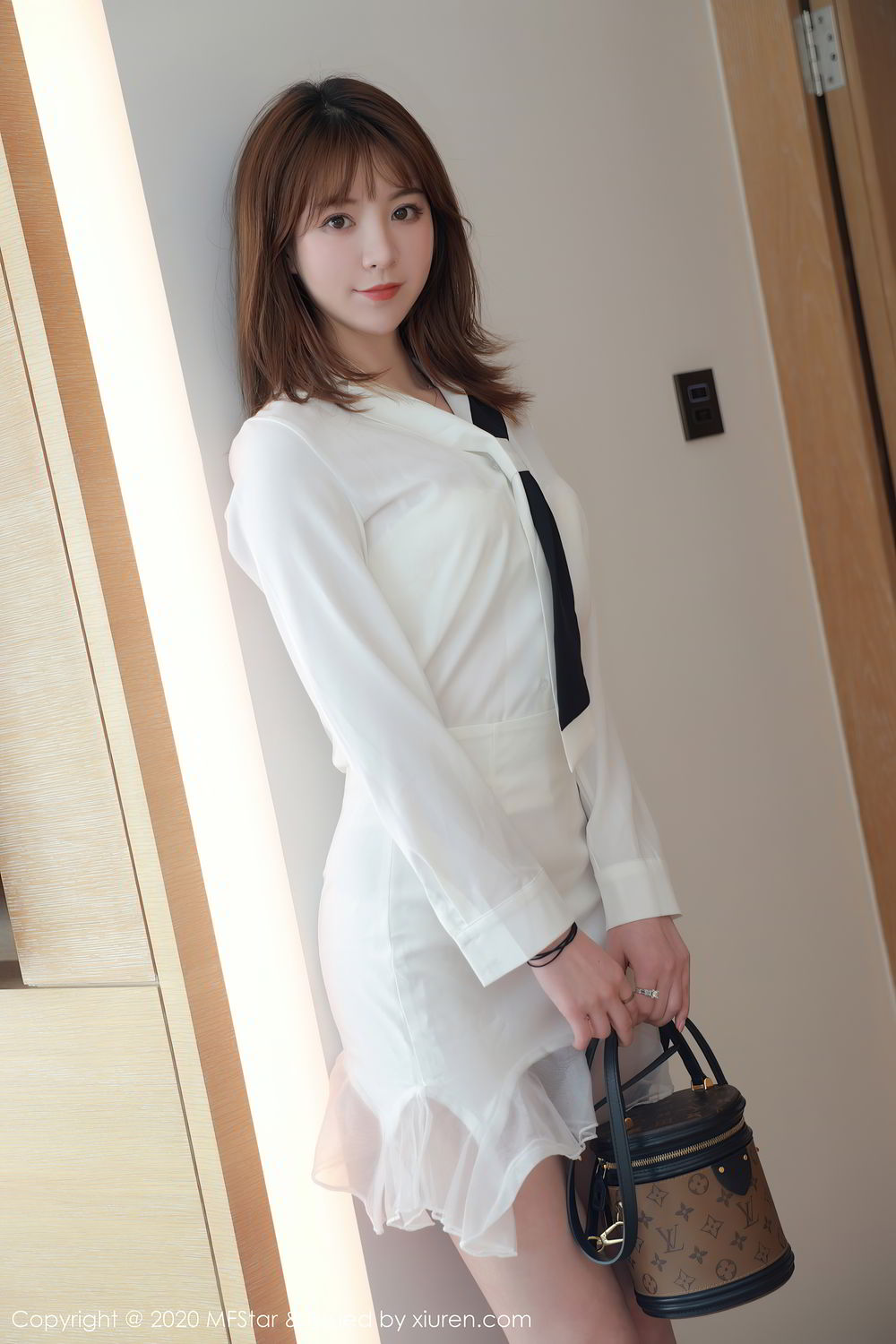 [MFStar]高清写真图 2020.10.12 VOL.400 yoo优优