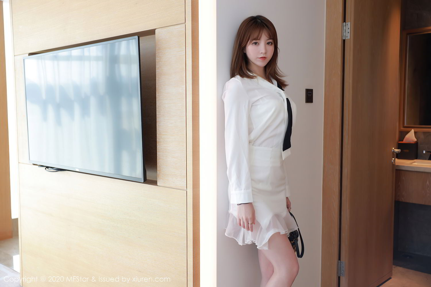 [MFStar]高清写真图 2020.10.12 VOL.400 yoo优优