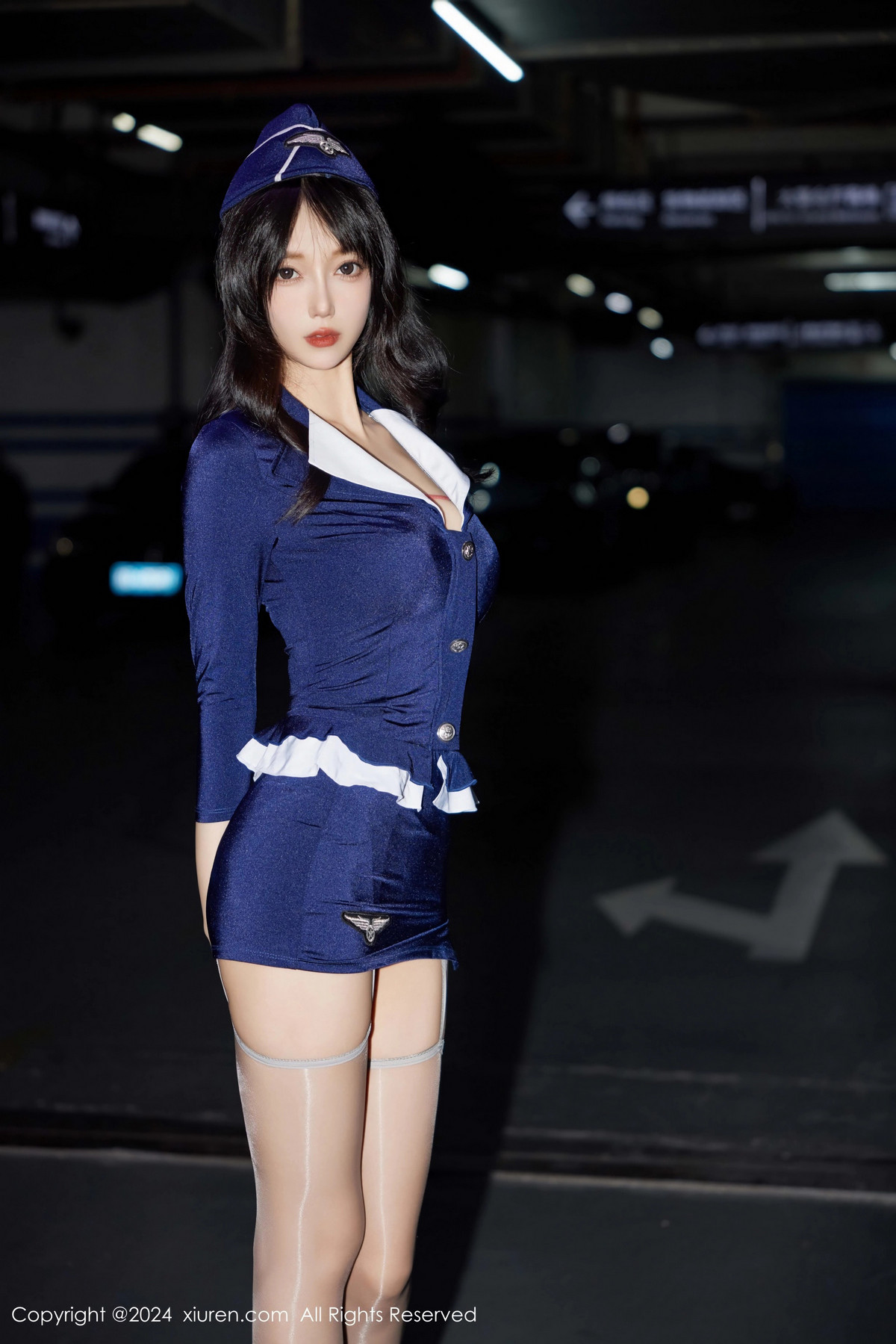 [XiuRen]高清写真图 2024.11.08 No.9418 玥儿玥er 丝袜美腿