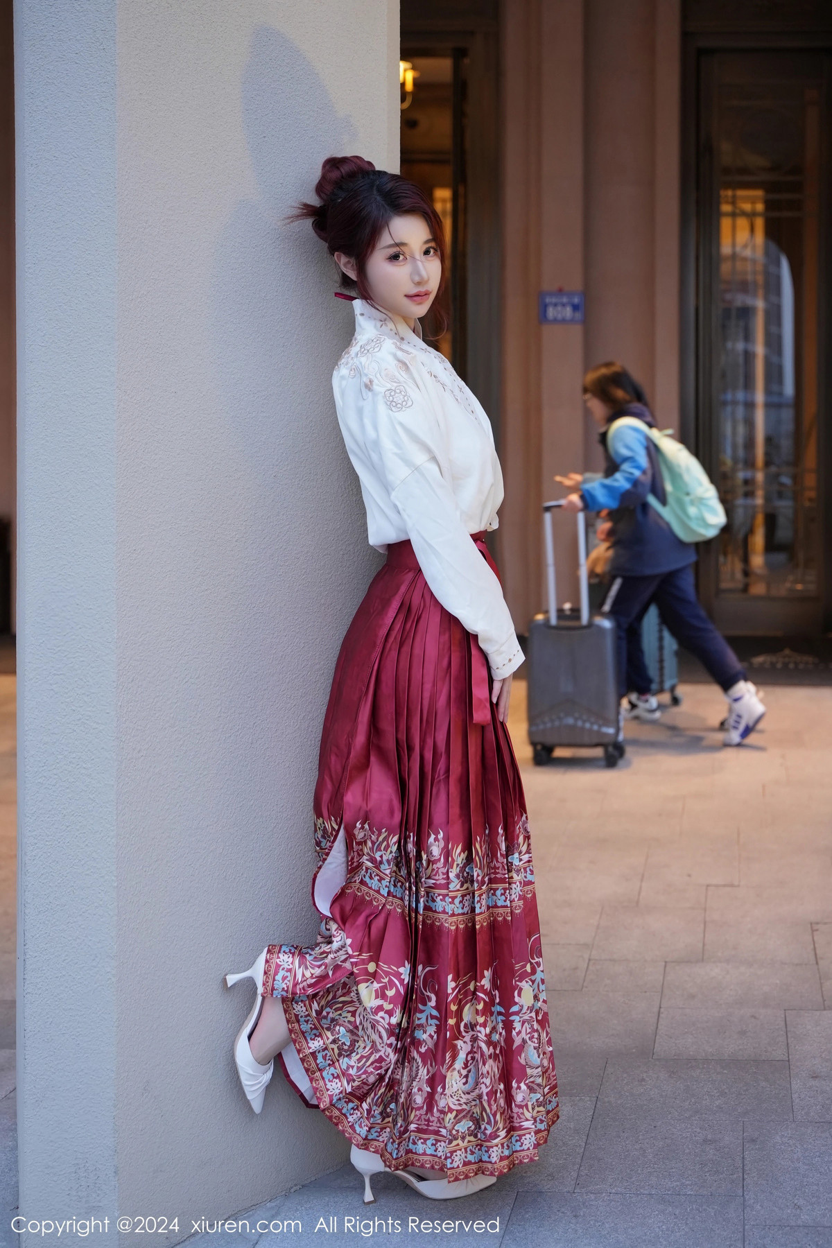 [XiuRen]高清写真图 2024.01.19 No.7985 美七Mia 古装美腿