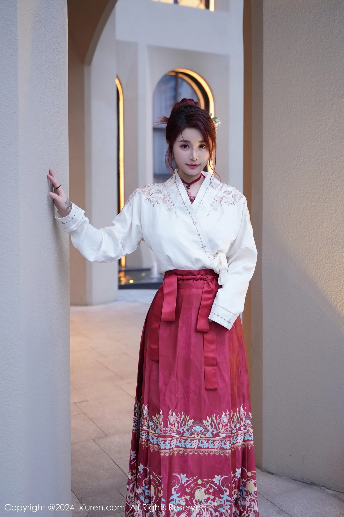 [XiuRen]高清写真图 2024.01.19 No.7985 美七Mia 古装美腿