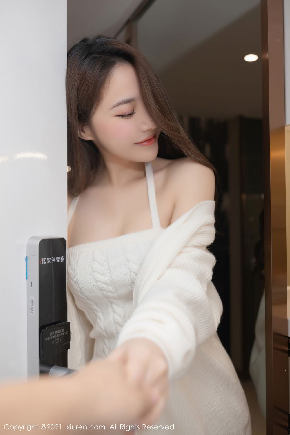 [XiuRen]高清写真图 2021.03.05 No.3171 鱼子酱Fish 女友视觉