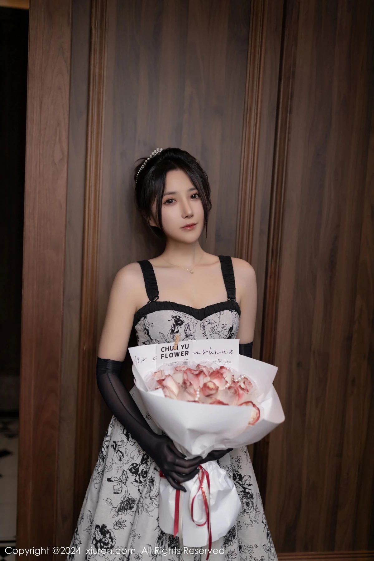 [XiuRen]高清写真图 2024.02.19 No.8109 鱼子酱Fish 生日主题