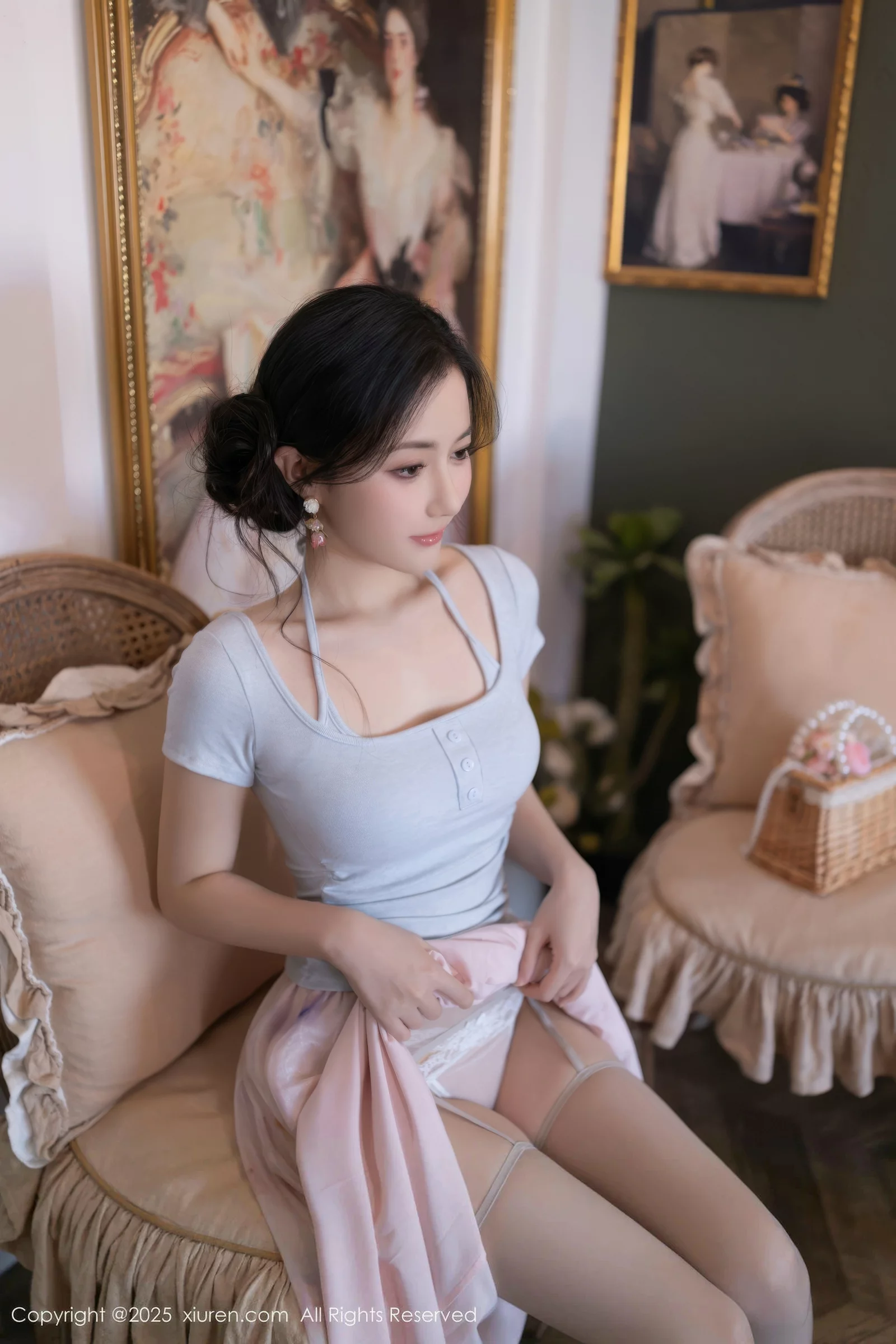 [XiuRen]高清写真图 2025.08.15 No.10656 鱼子酱Fish 肉色丝袜