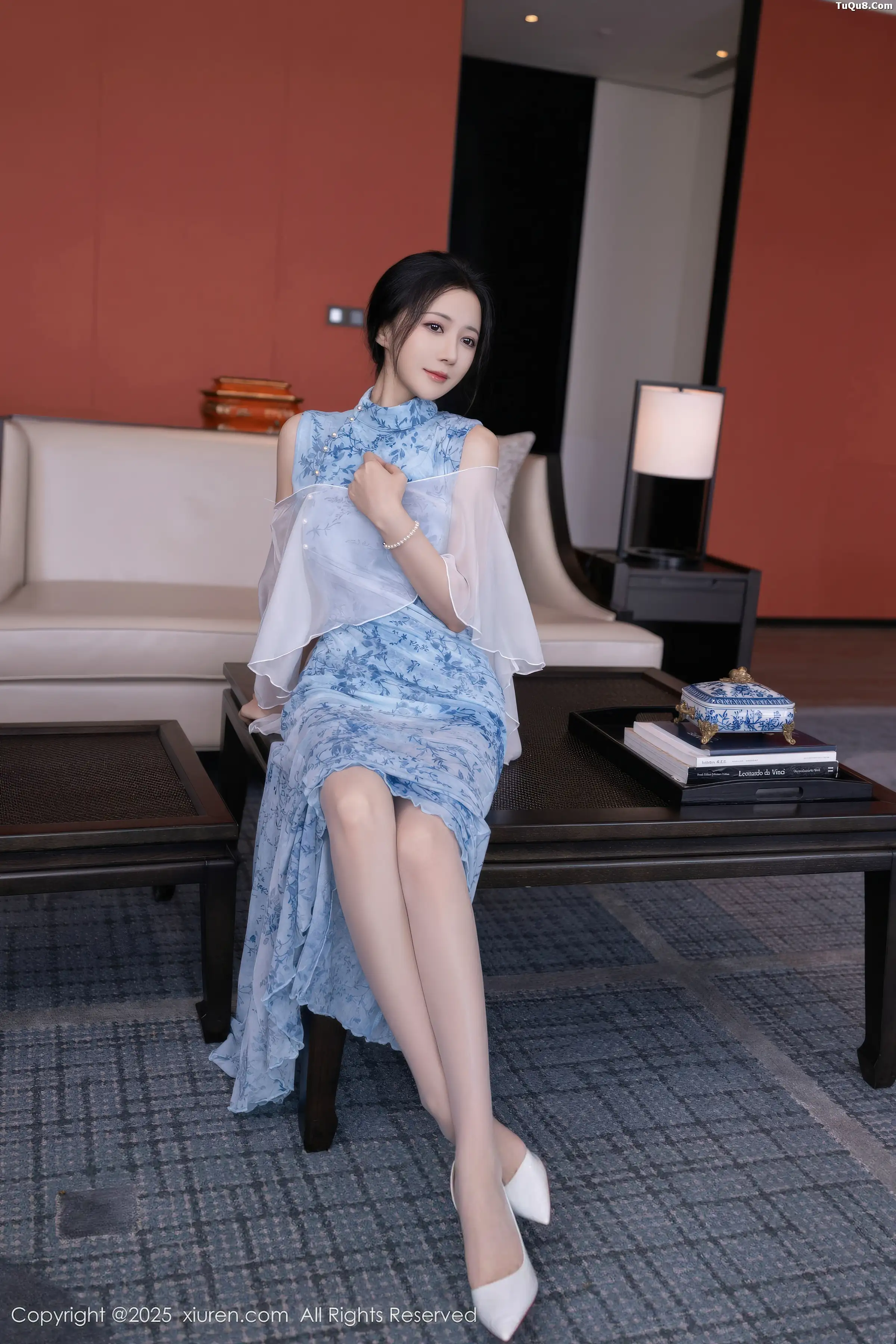 [XiuRen]高清写真图 2025.12.19 No.11133 鱼子酱Fish 蕾丝内衣