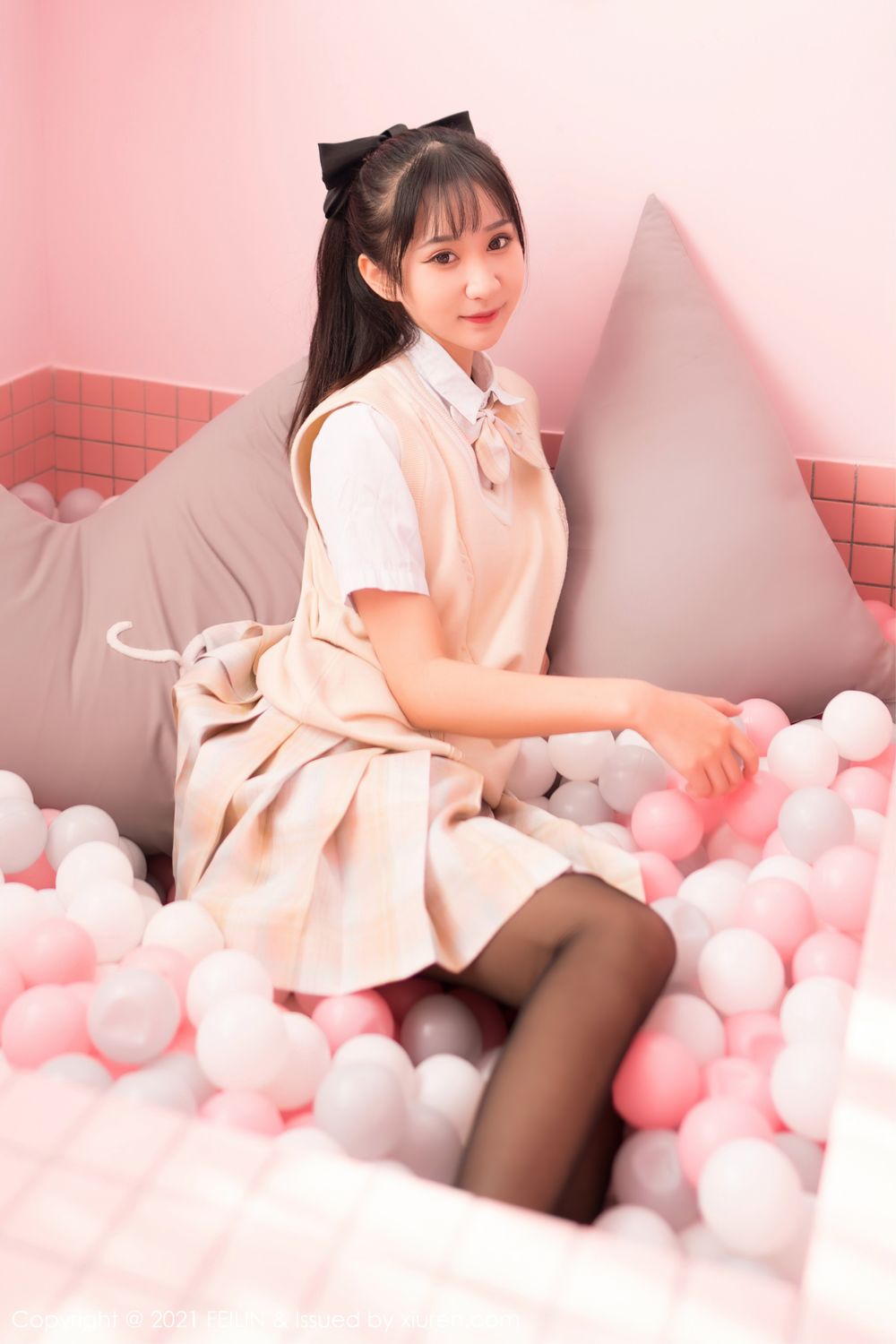 [FEILIN]高清写真图 2021.10.28 VOL.417 小果冻儿